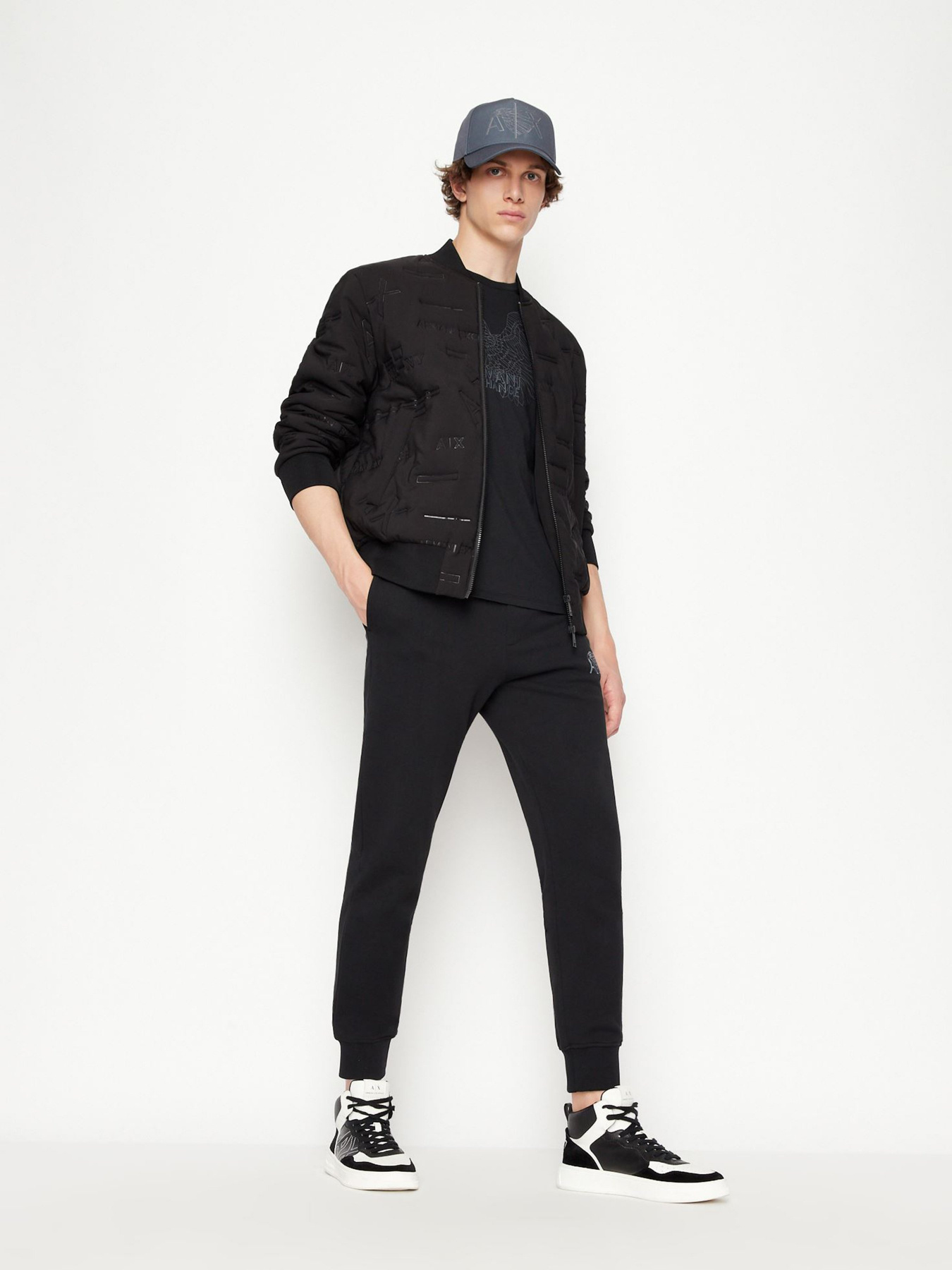 Футболка Armani Exchange модель 6LZTHL-ZJ5LZ-1200 Фото