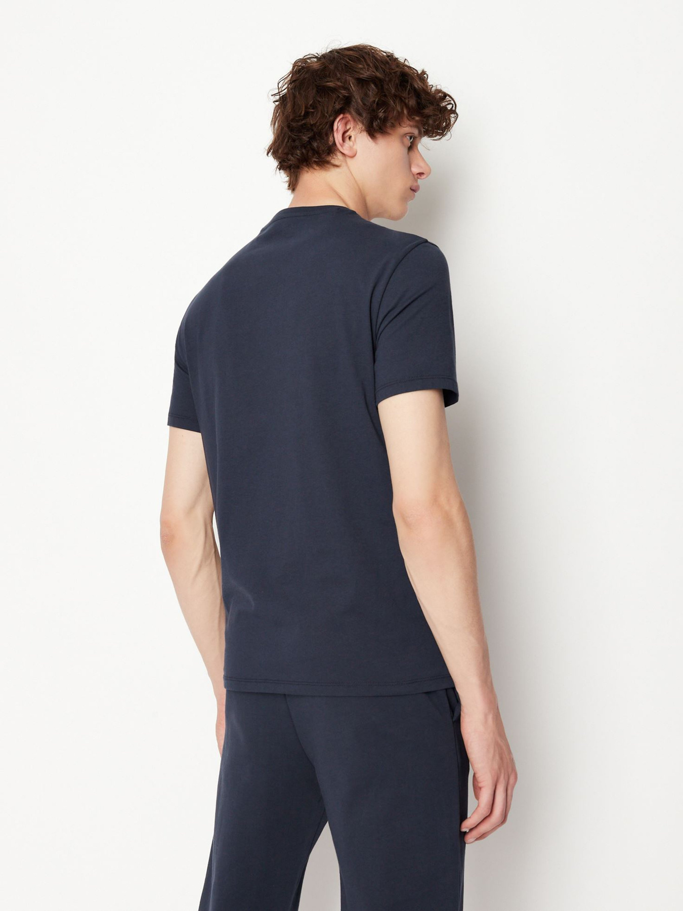 Футболки і поло Armani Exchange модель 6LZTHL-ZJ5LZ-1510 Футболки і поло Armani Exchange модель 6LZTHL-ZJ5LZ-1510 Фото