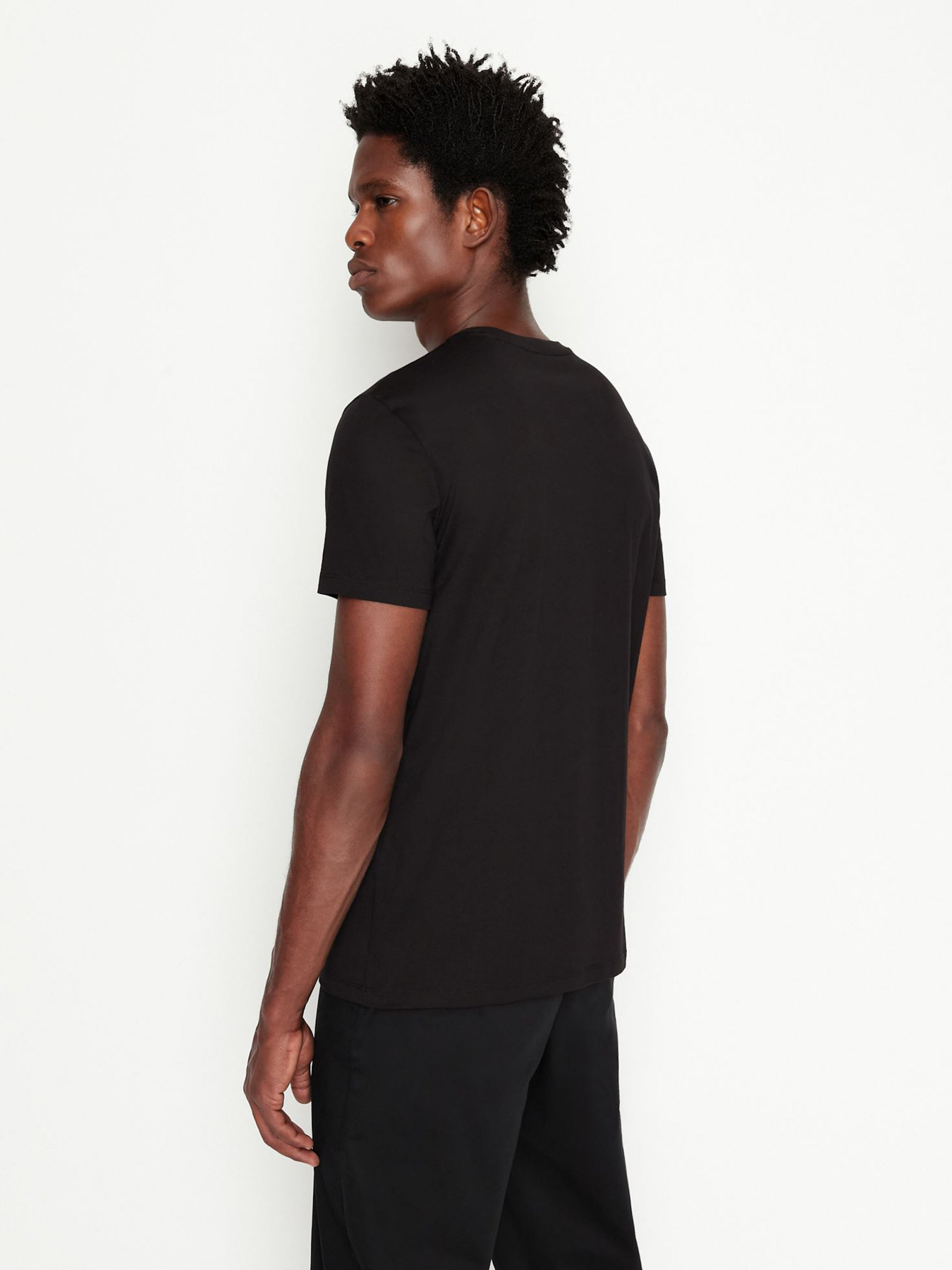 Футболка Armani Exchange модель 6LZTHP-ZJBVZ-1200 Фото