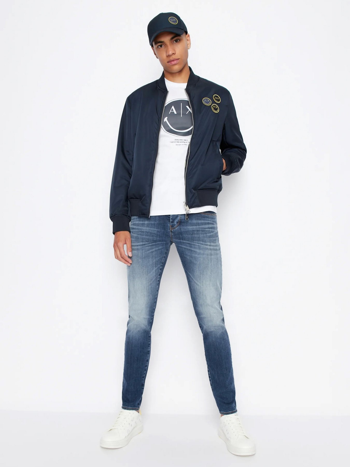 Футболка Armani Exchange Smile модель 6LZTJS-ZJ8EZ-51AD Фото