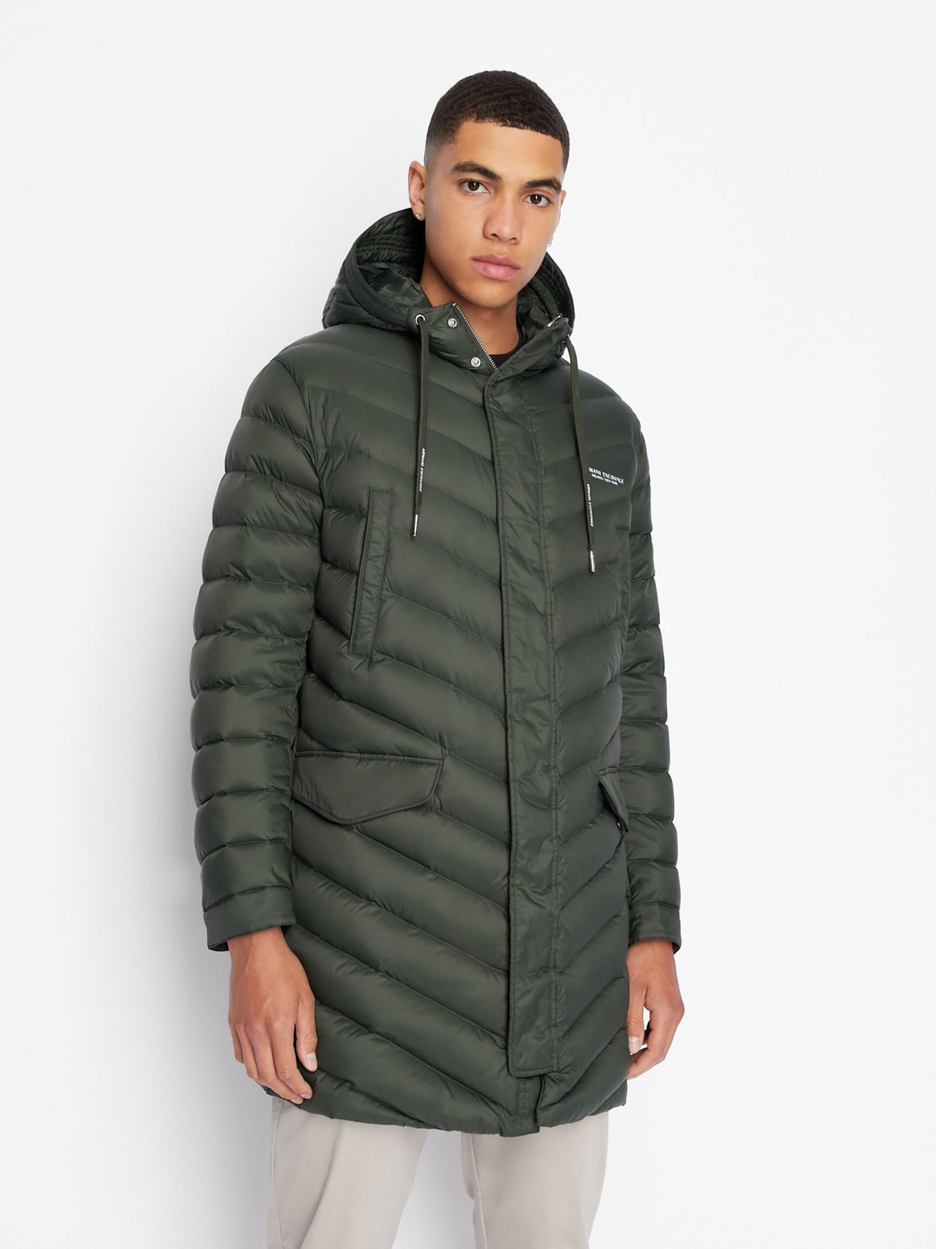 Пуховик Armani Exchange модель 8NZL20-ZNW3Z-1851 Пуховик Armani Exchange модель 8NZL20-ZNW3Z-1851 Фото