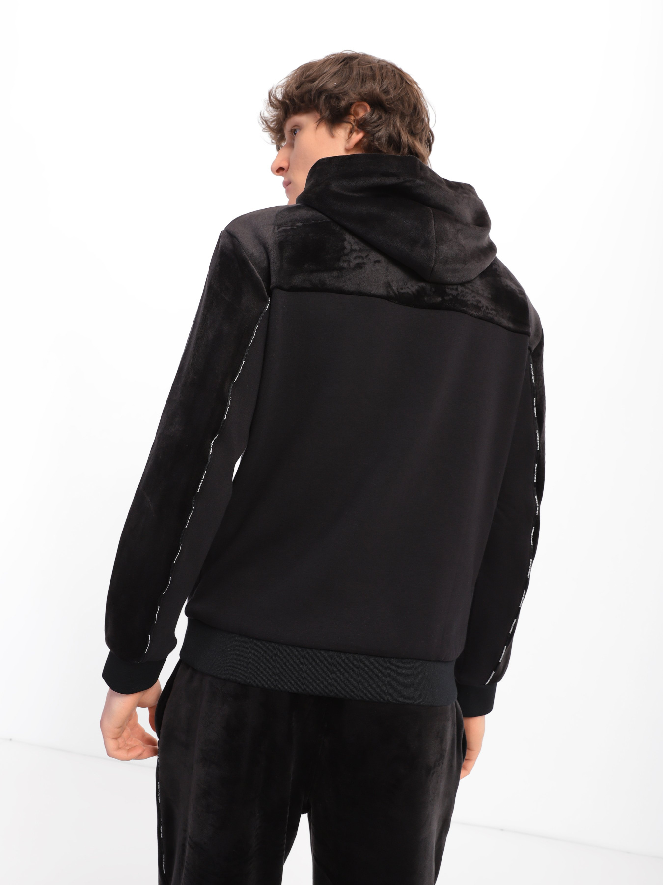 Худи Armani Exchange модель 6LZMKA-ZJ6LZ-1200 Фото