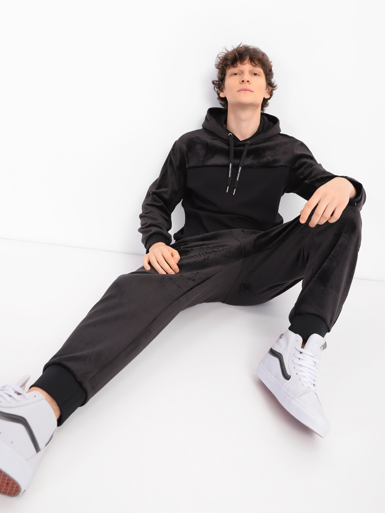 Спортивні штани Armani Exchange модель 6LZPKA-ZJ6LZ-1200 Фото