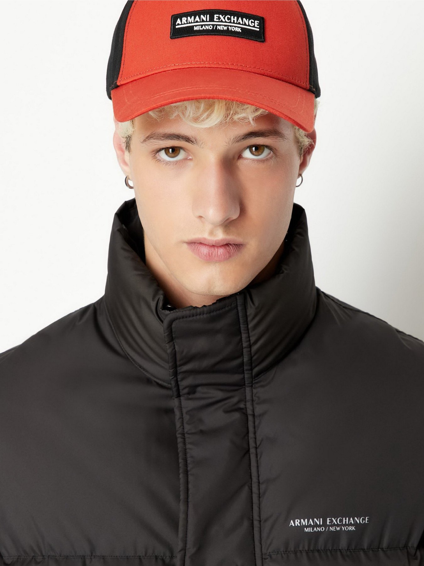 Пуховик Armani Exchange модель 6LZBL2-ZNWMZ-1583 Фото