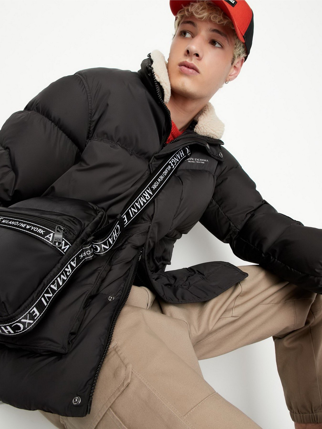 Пуховик Armani Exchange модель 6LZBL2-ZNWMZ-1583 Фото