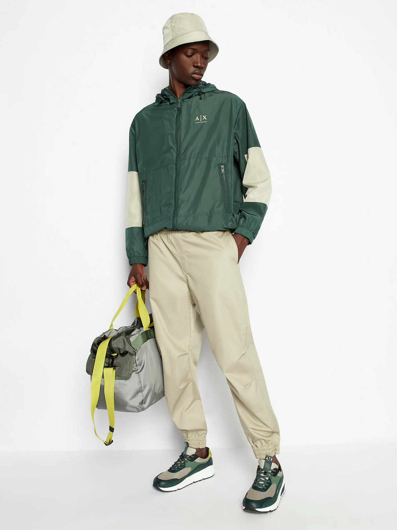 Демисезонная куртка Armani Exchange модель 3RZB18-ZNNSZ-4885 Фото