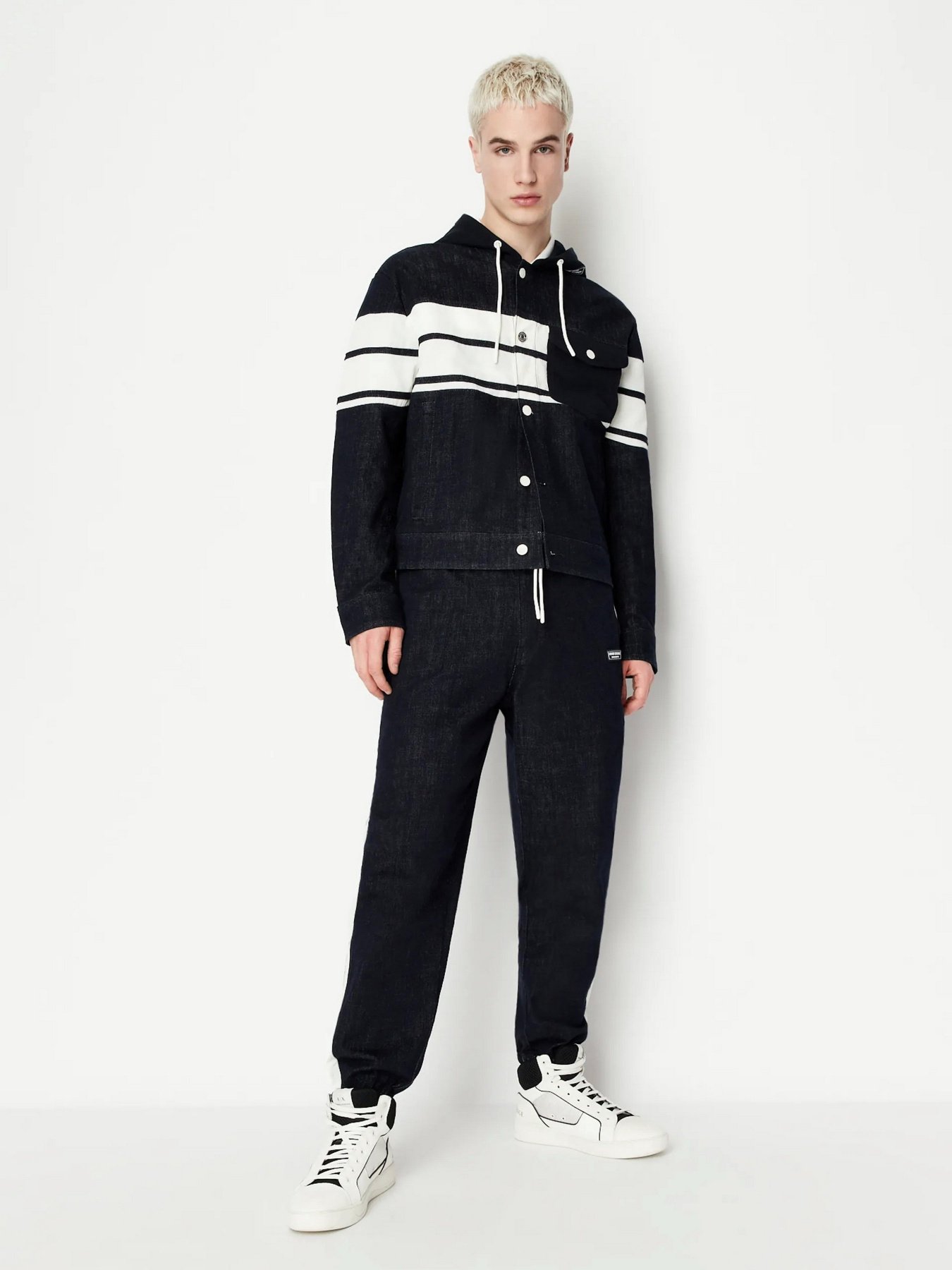 Штаны спортивные Armani Exchange модель 3RZPD8-Z1WZZ-05GR Фото