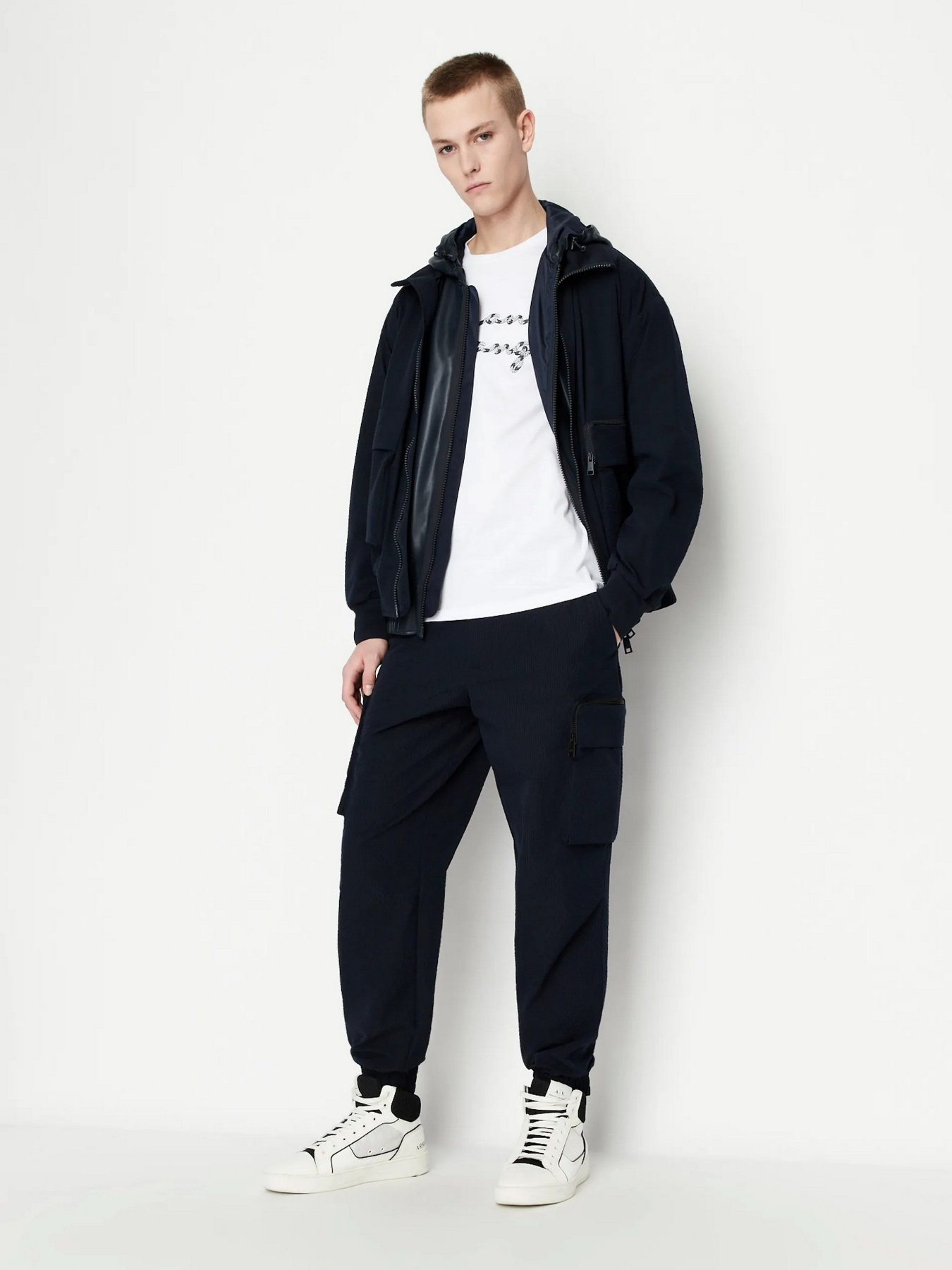 Футболка Armani Exchange модель 3RZTJB-ZJBYZ-1100 Фото