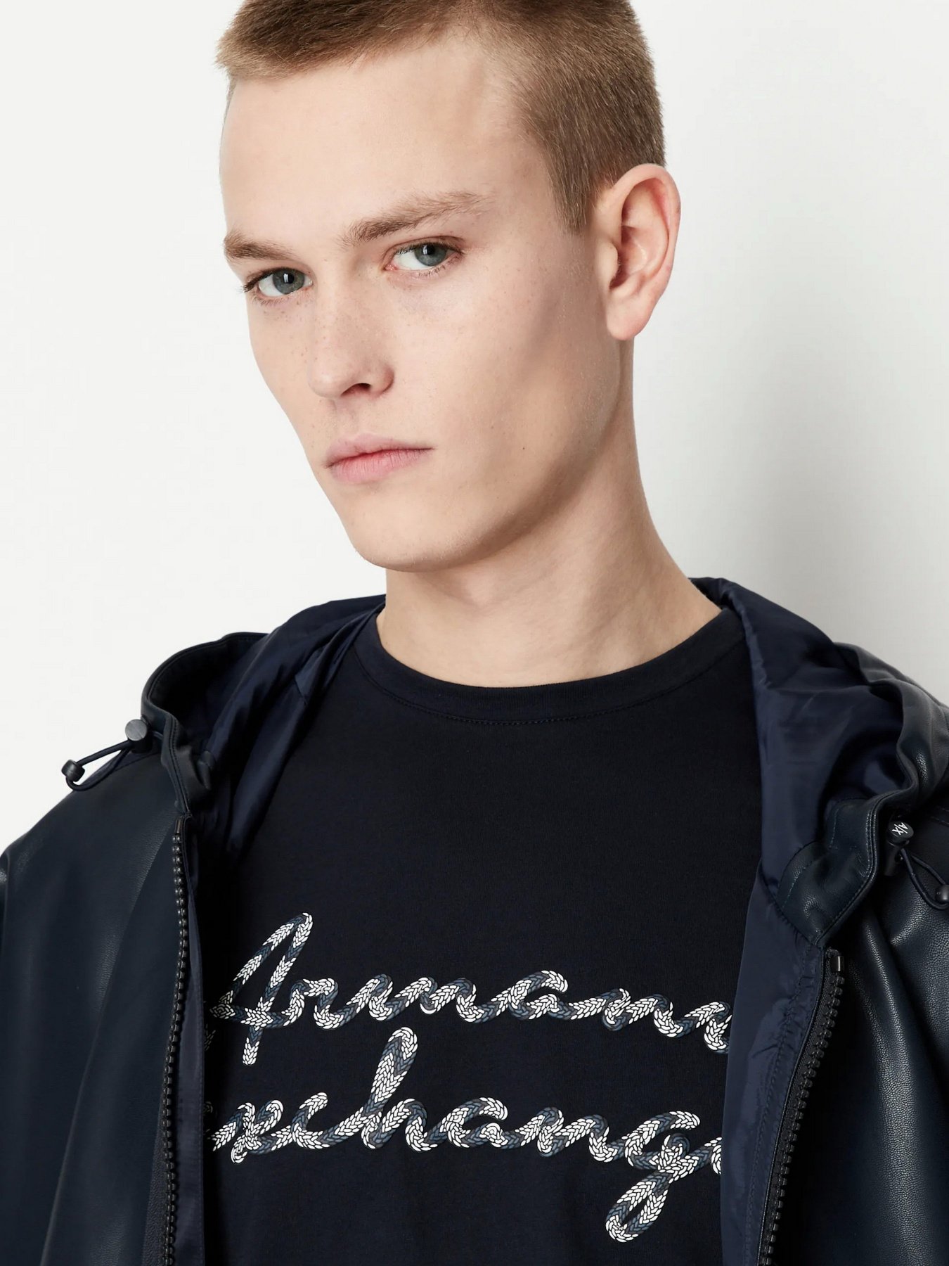 Футболка Armani Exchange модель 3RZTJB-ZJBYZ-1510 Фото