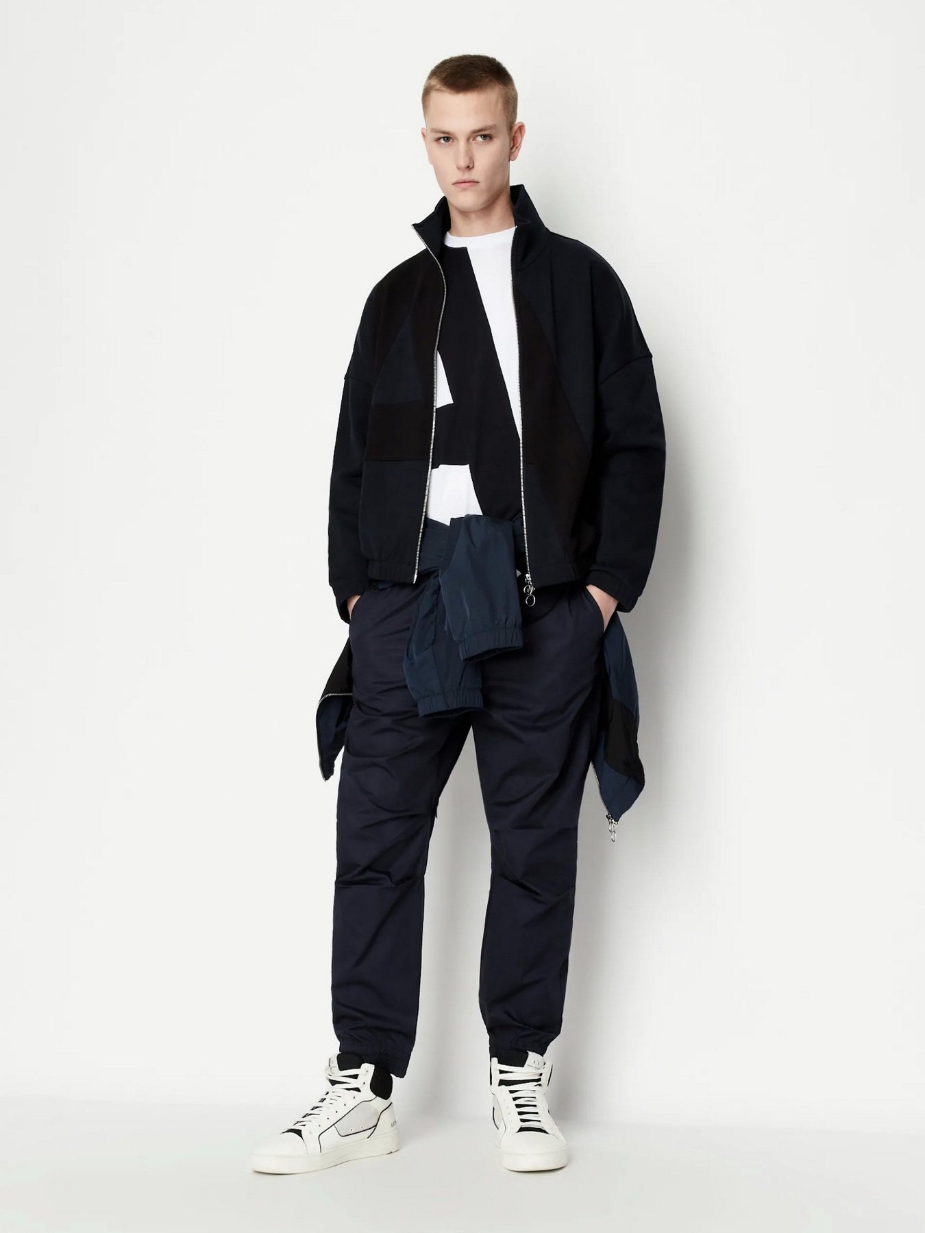 Футболка Armani Exchange модель 3RZTLD-ZJH4Z-7144 Фото