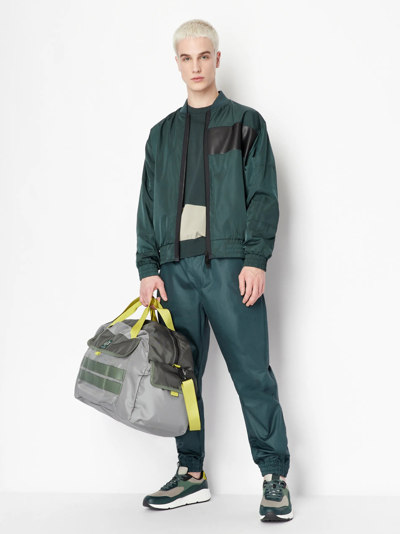 Бомбер Armani Exchange модель 3RZB13-ZN99Z-1882 Фото