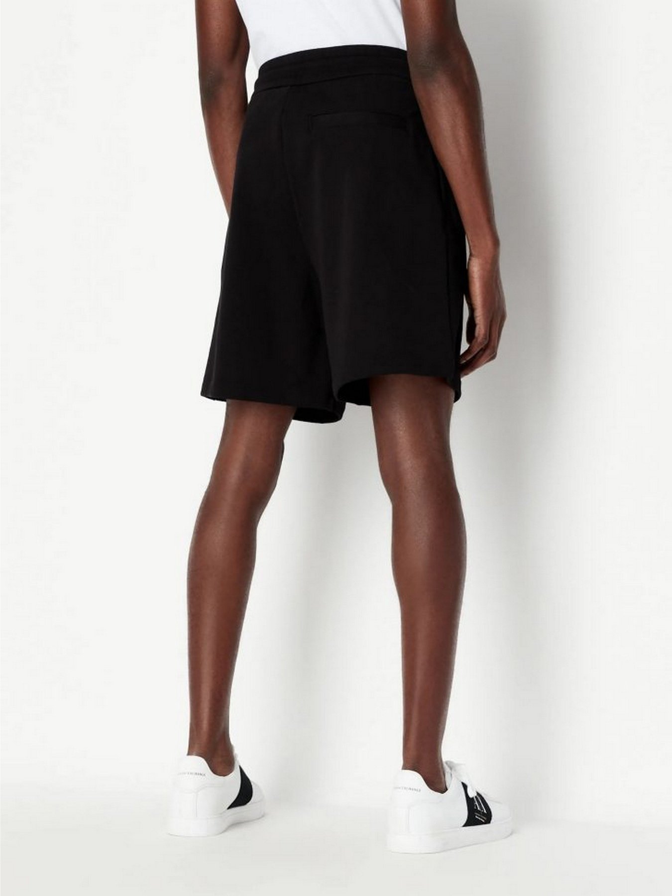 Повсякденні шорти Armani Exchange модель 3RZSAA-ZJ83Z-1200 Повсякденні шорти Armani Exchange модель 3RZSAA-ZJ83Z-1200 Фото