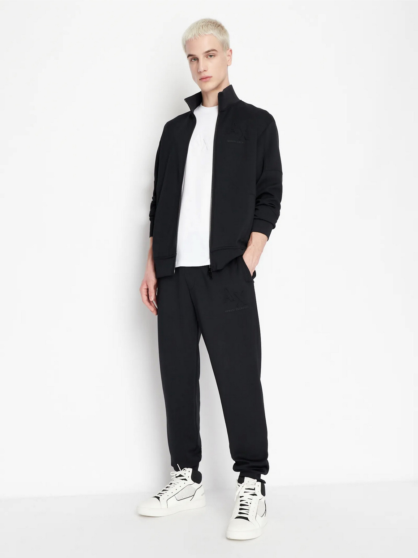 Футболка Armani Exchange модель 3RZTHJ-ZJBYZ-1100 Фото