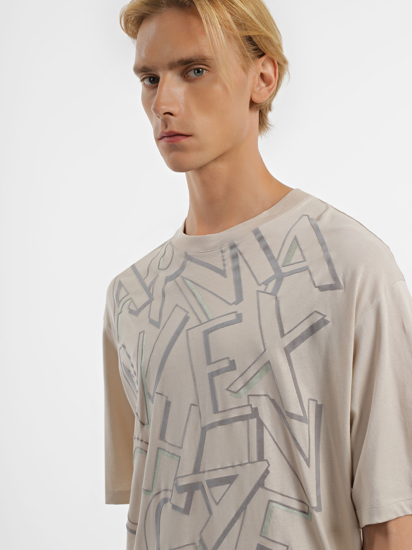 Футболка Armani Exchange модель 6RZTBA-ZJCEZ-1934 Фото