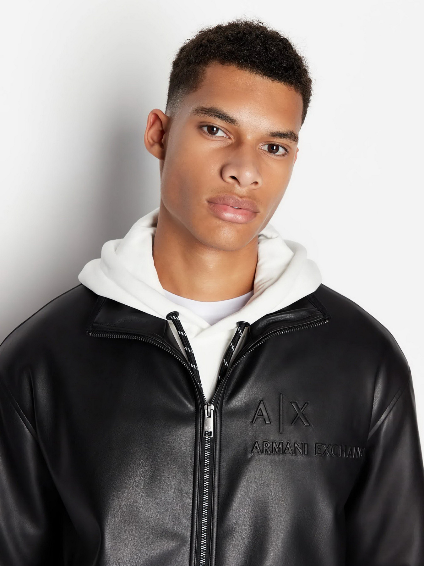 Шкіряна куртка Armani Exchange модель 6RZB17-ZE1CZ-1200 Шкіряна куртка Armani Exchange модель 6RZB17-ZE1CZ-1200 Фото