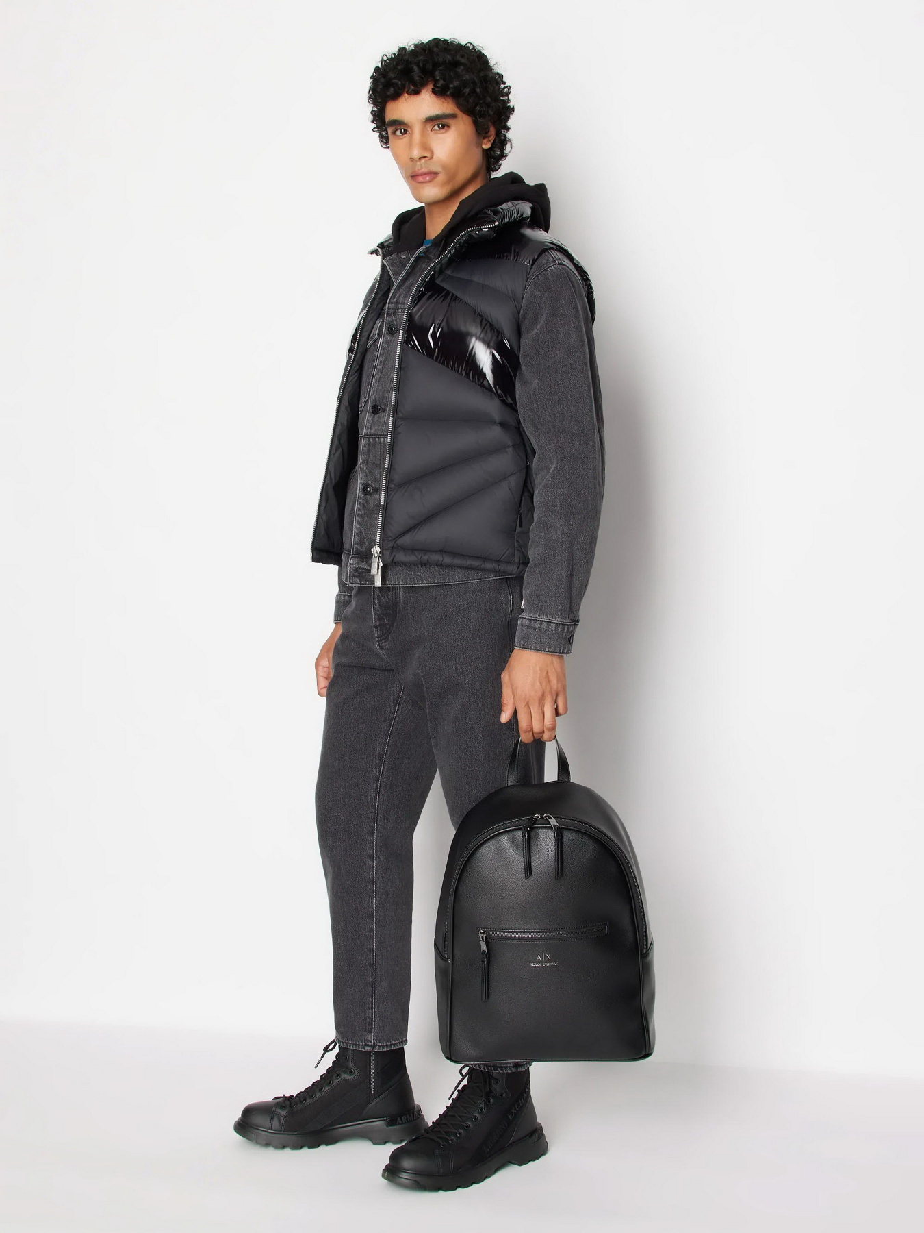 Жилет з утеплювачем Armani Exchange модель 6RZQL4-ZN2RZ-1200 Фото