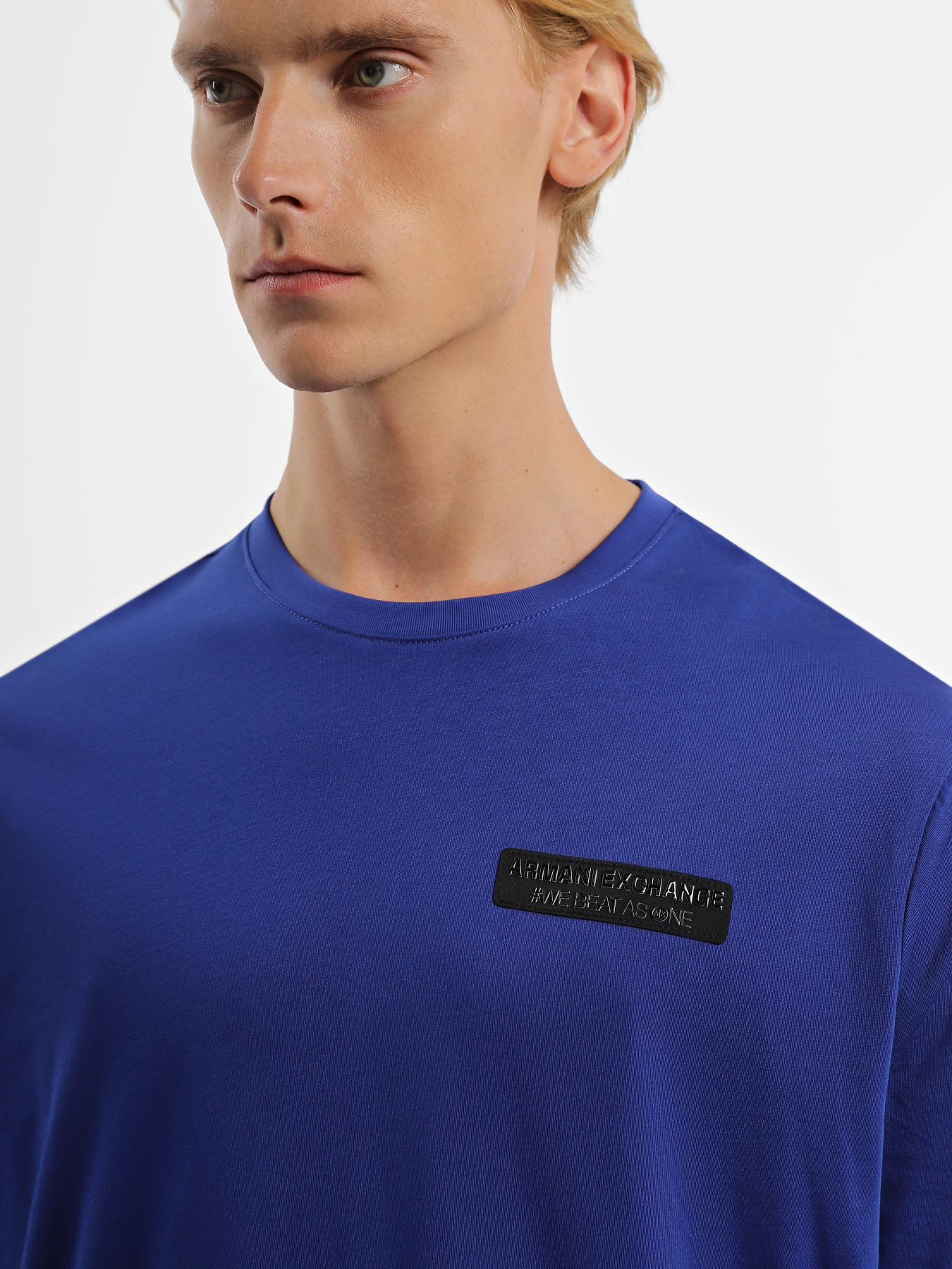 Футболка Armani Exchange We beats as one модель 6RZTHJ-ZJ8EZ-15AE Футболка Armani Exchange We beats as one модель 6RZTHJ-ZJ8EZ-15AE Фото