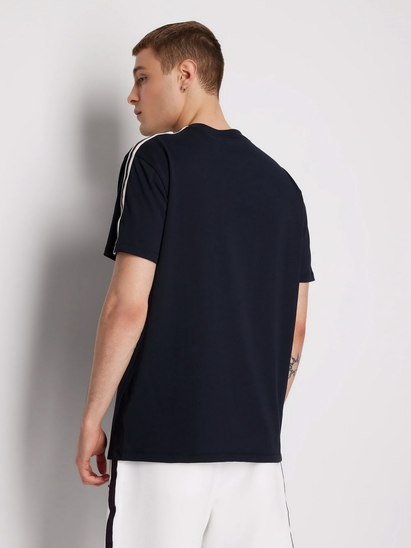 Футболка Armani Exchange модель 6RZTLM-ZJ8EZ-1583 Фото