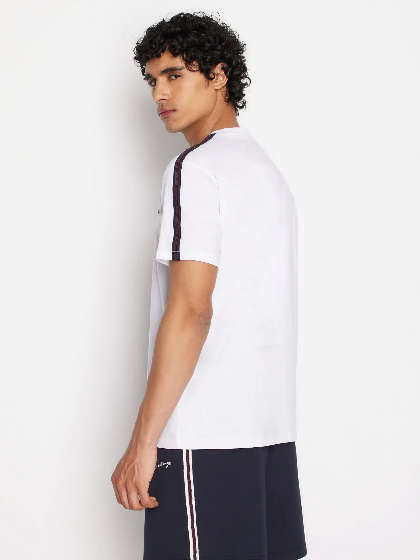 Футболка Armani Exchange модель 6RZTLN-ZJ9AZ-1100 Фото