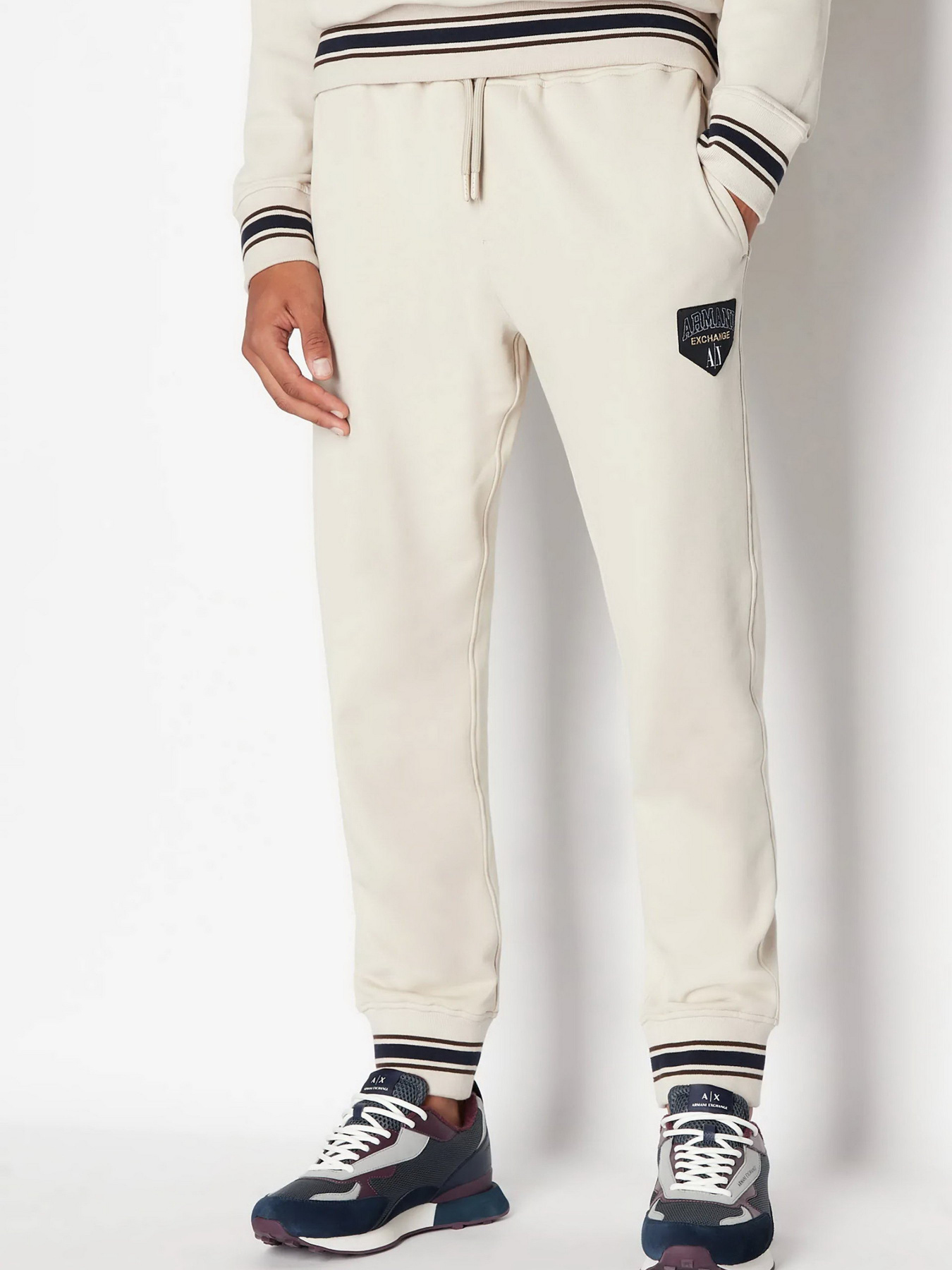 Спортивні штани Armani Exchange модель 6RZPJF-ZJDPZ-1934 Фото