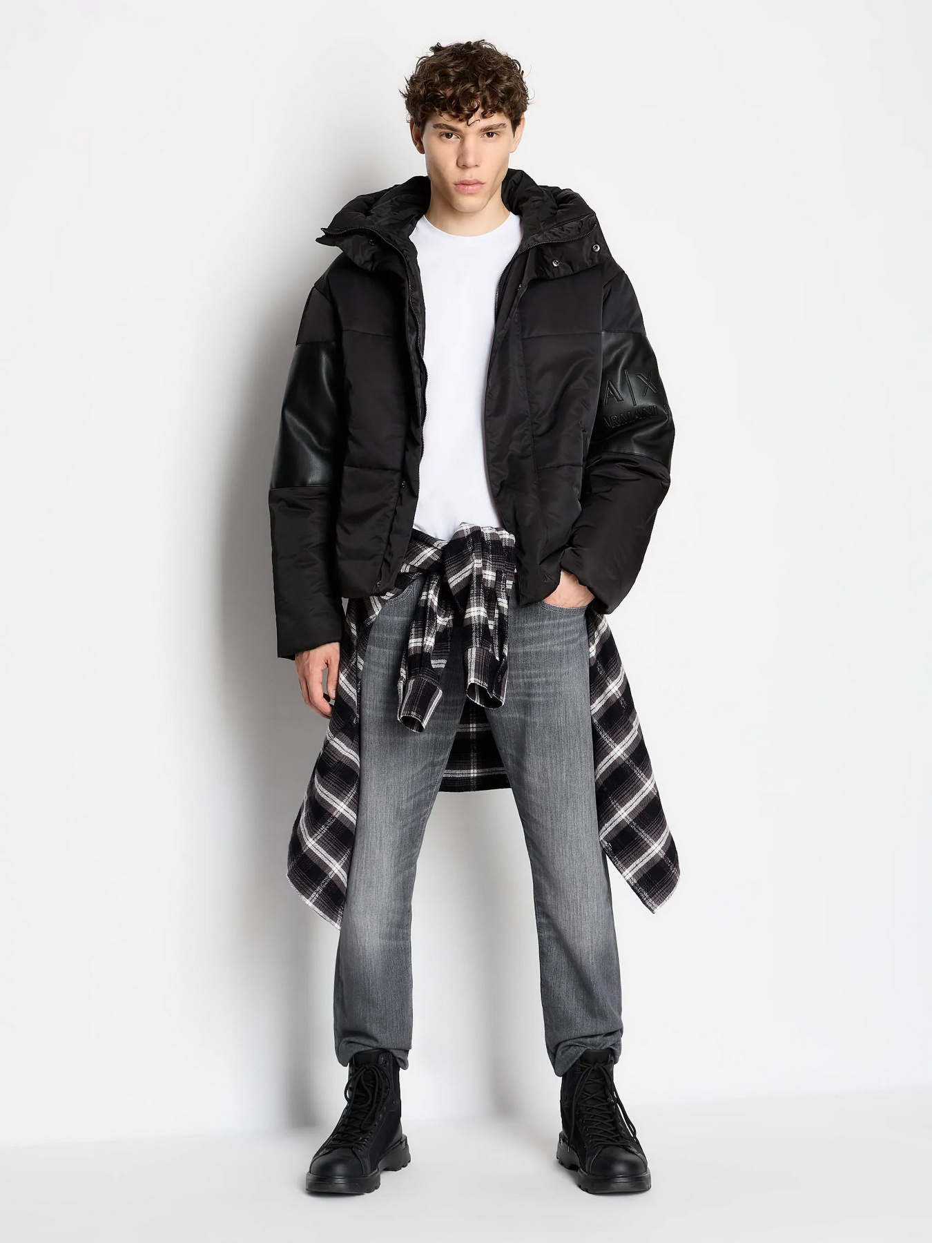 Прямі джинси Armani Exchange J13 модель 6RZJ13-Z2TTZ-0903 Фото