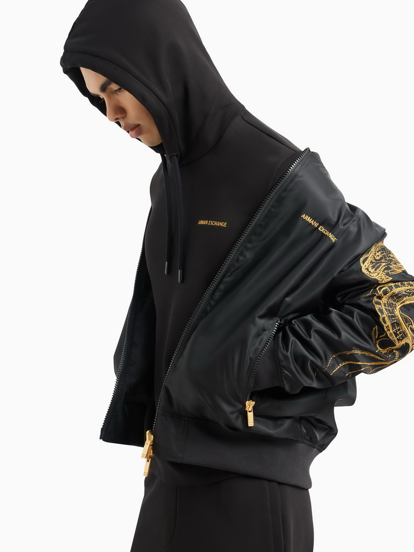 Бомбер Armani Exchange Chinese New Year модель 3DZB10-ZNUBZ-1200 Фото