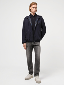 Демісезонна куртка Armani Exchange модель 3DZB12-ZN3OZ-65BH Фото