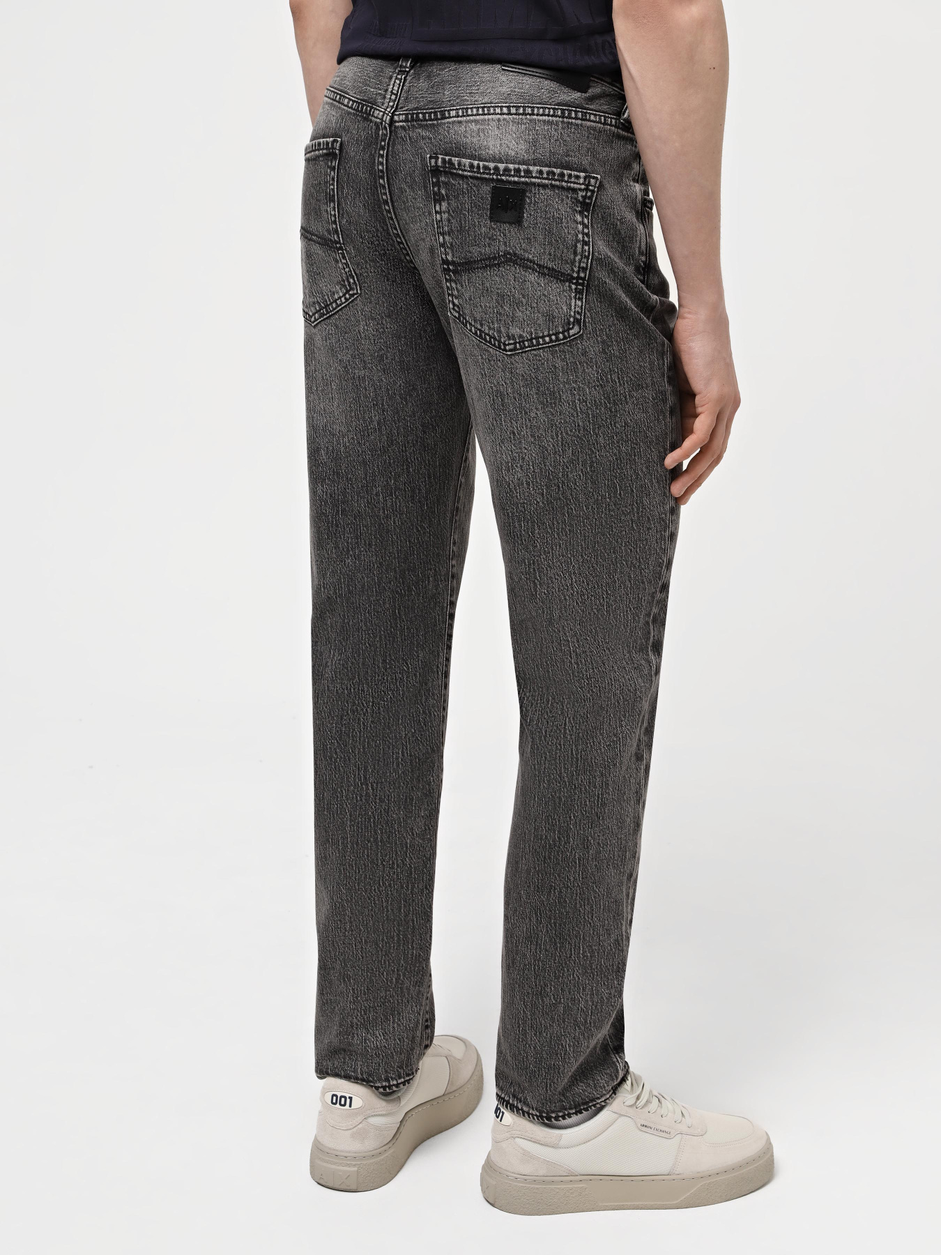 Прямые джинсы Armani Exchange модель 3DZJ16-Z1KQZ-0204 Фото