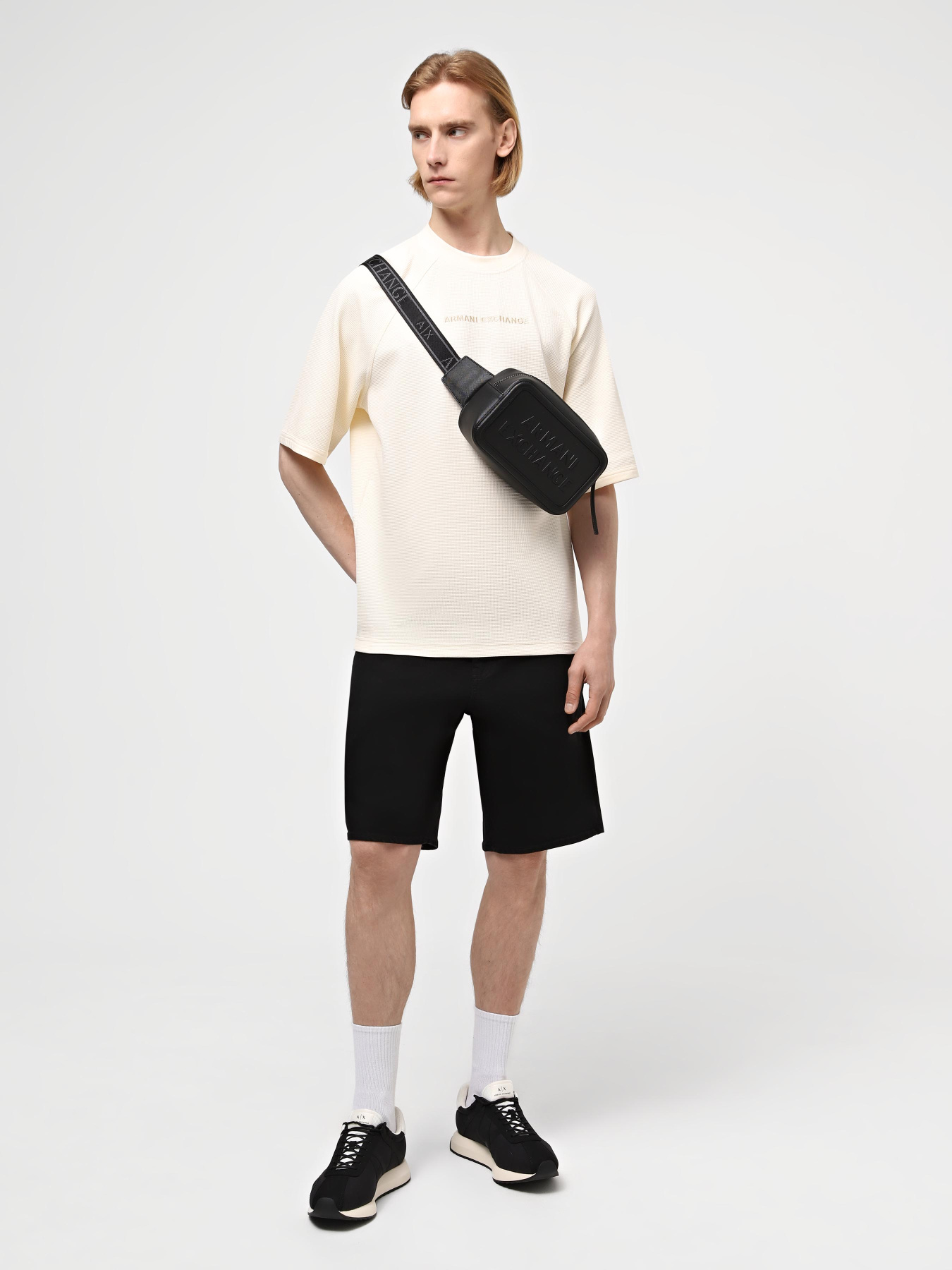 Джинсові шорти Armani Exchange модель 3DZJ65-Z2AAZ-1200 Фото