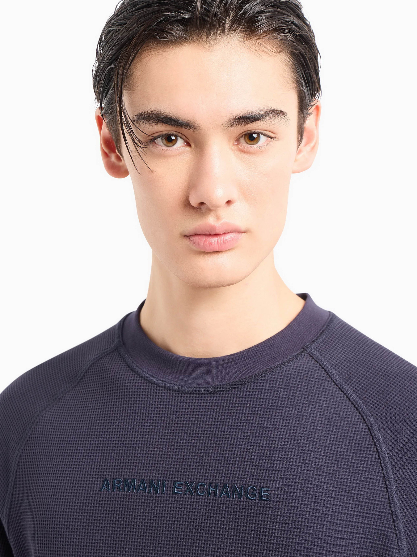 Футболка Armani Exchange модель 3DZMHC-ZJXPZ-15CX Футболка Armani Exchange модель 3DZMHC-ZJXPZ-15CX Фото