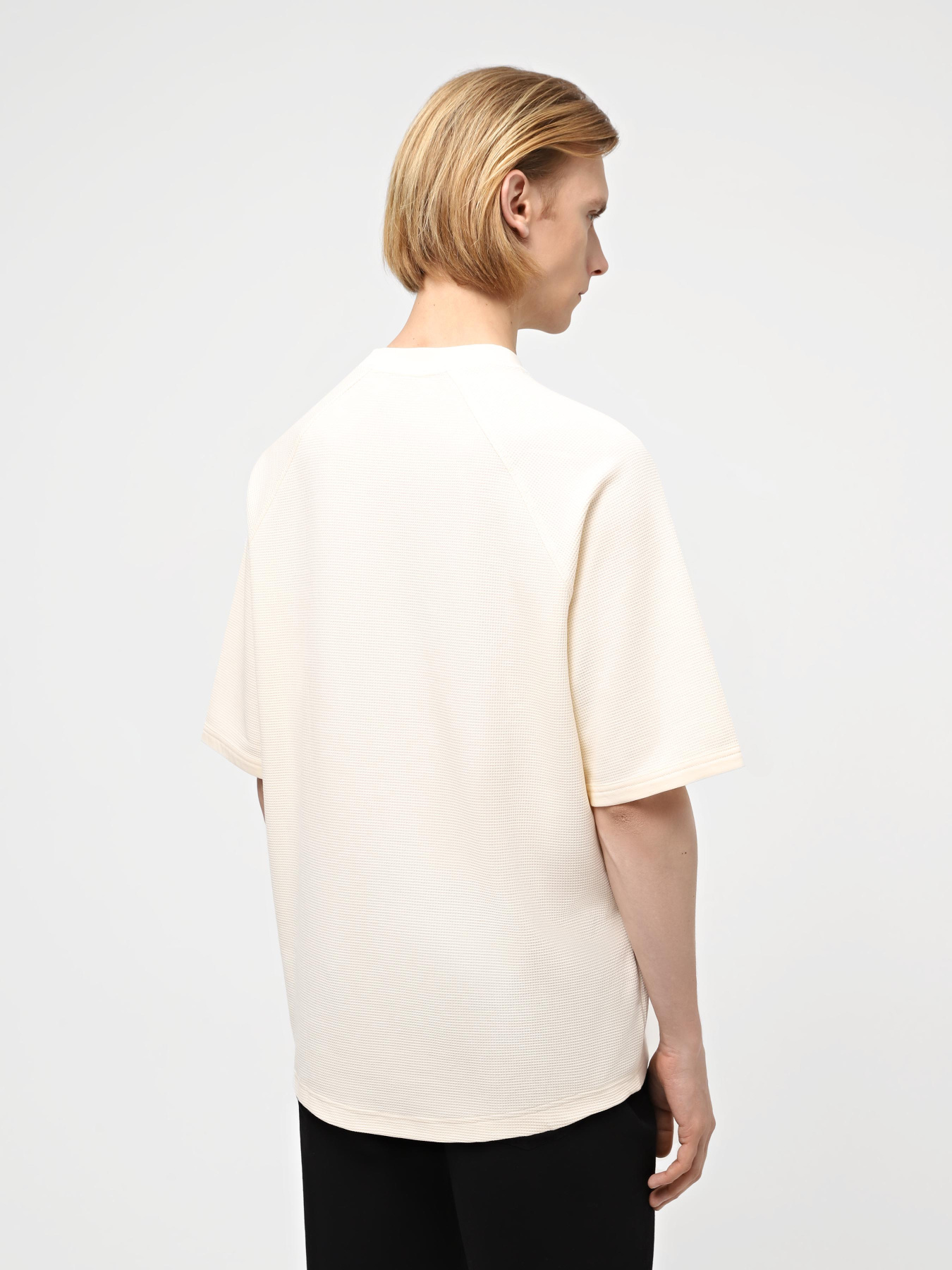 Футболка Armani Exchange модель 3DZMHC-ZJXPZ-1793 Фото