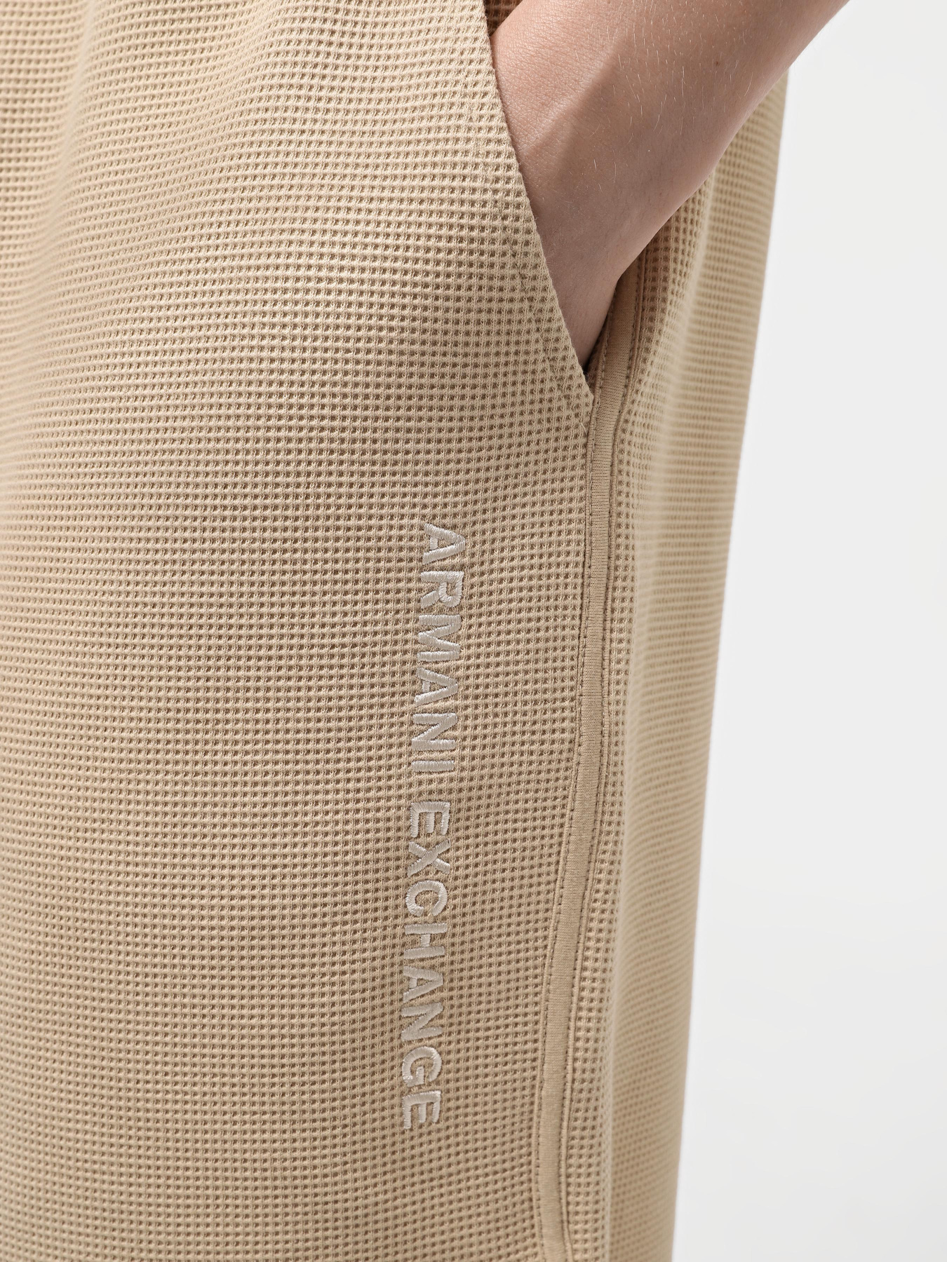 Повсякденні шорти Armani Exchange модель 3DZSHA-ZJXQZ-1794 Повсякденні шорти Armani Exchange модель 3DZSHA-ZJXQZ-1794 Фото