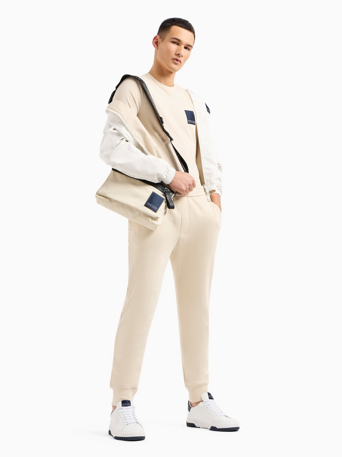 Футболка Armani Exchange Milano Edition модель 3DZTHM-ZJ8EZ-1792 Фото