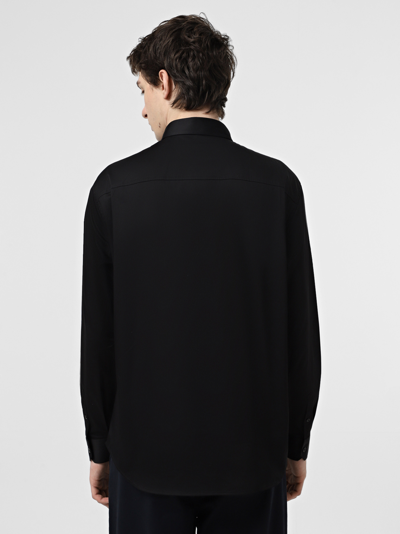 Рубашка повседневная Armani Exchange Essential модель 8NZC99-ZN10Z-1200 Рубашка повседневная Armani Exchange Essential модель 8NZC99-ZN10Z-1200 Фото