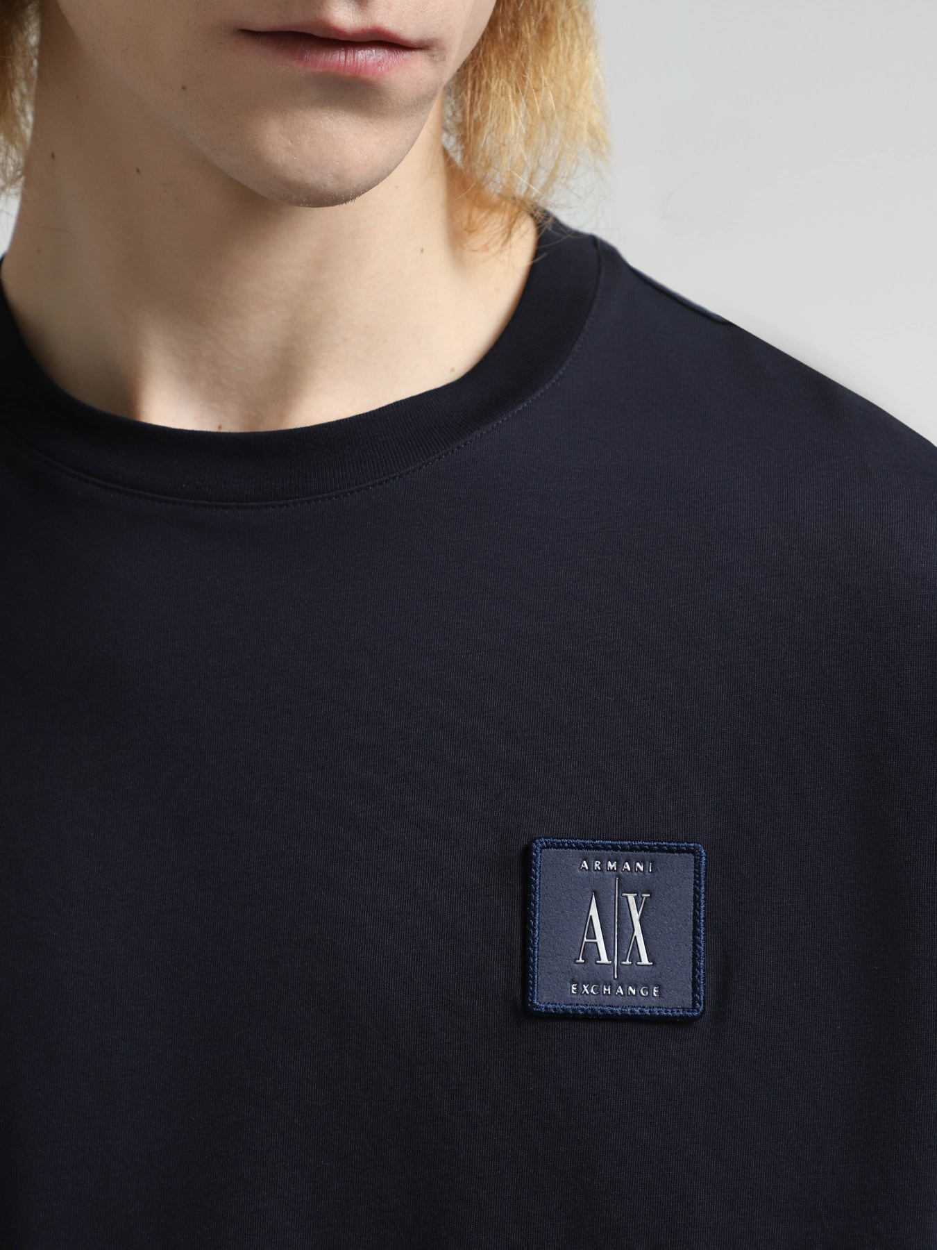 Футболка Armani Exchange Icon Project модель 8NZTPR-ZJH4Z-1510 Фото