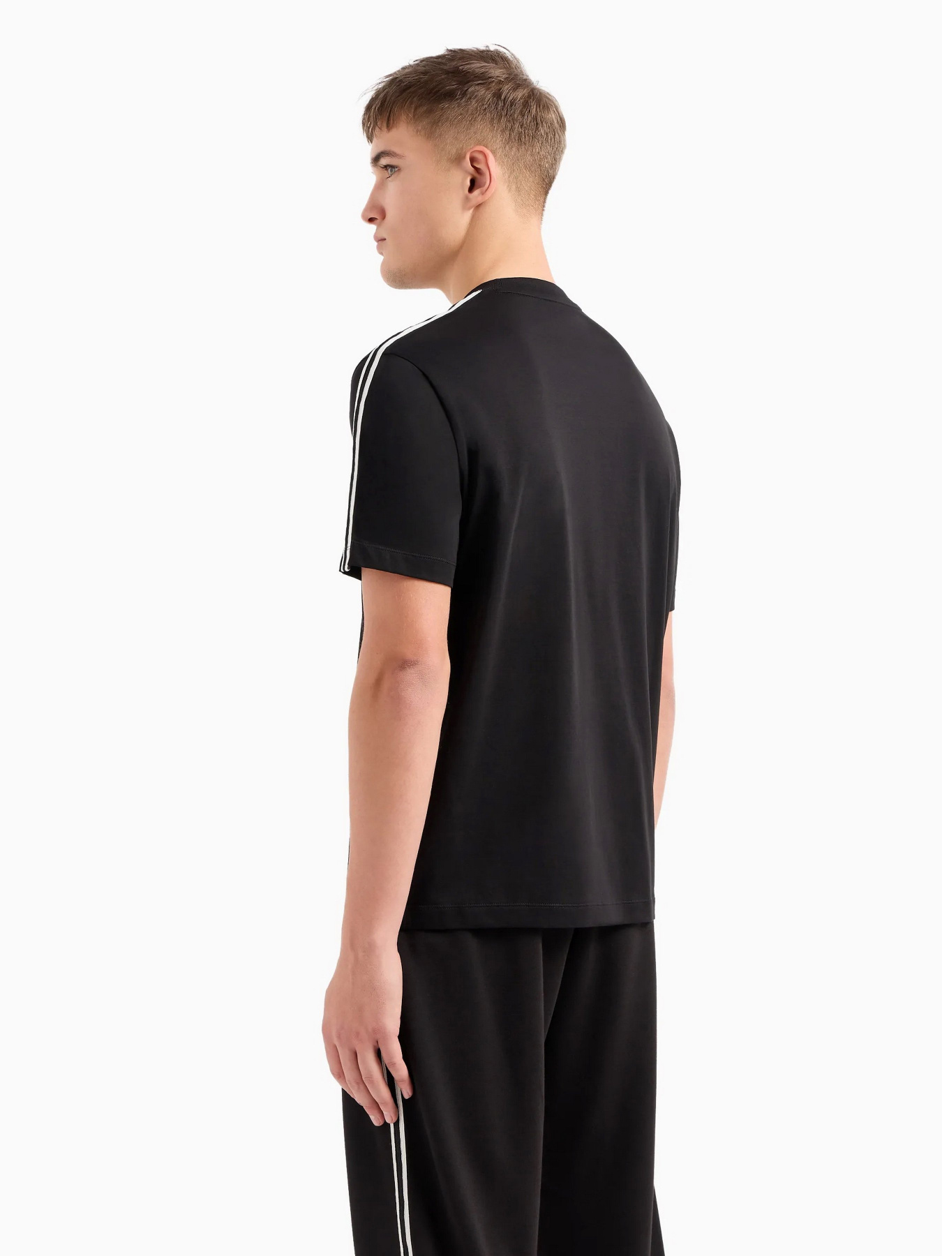 Футболка Armani Exchange Essential модель 8NZTSG-ZJ9AZ-1200 Фото