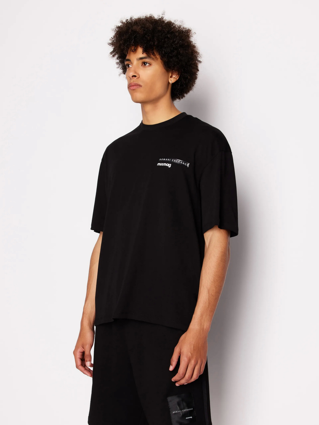 Футболка Armani Exchange MIXMAG модель 3DZTJA-ZJ8EZ-1200 Футболка Armani Exchange MIXMAG модель 3DZTJA-ZJ8EZ-1200 Фото