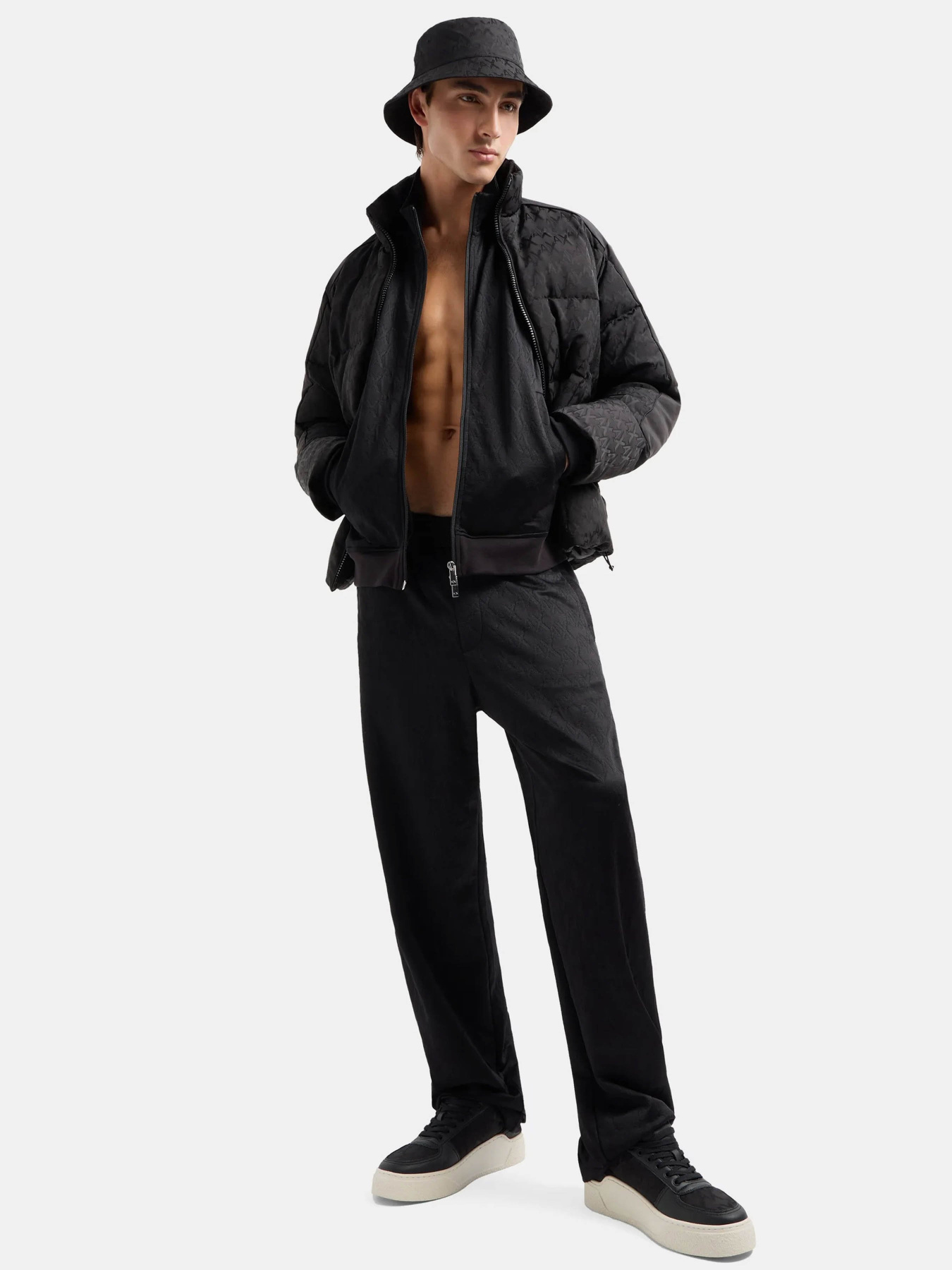 Пуховик Armani Exchange модель 6DZBL2-ZN5GZ-1200 Фото