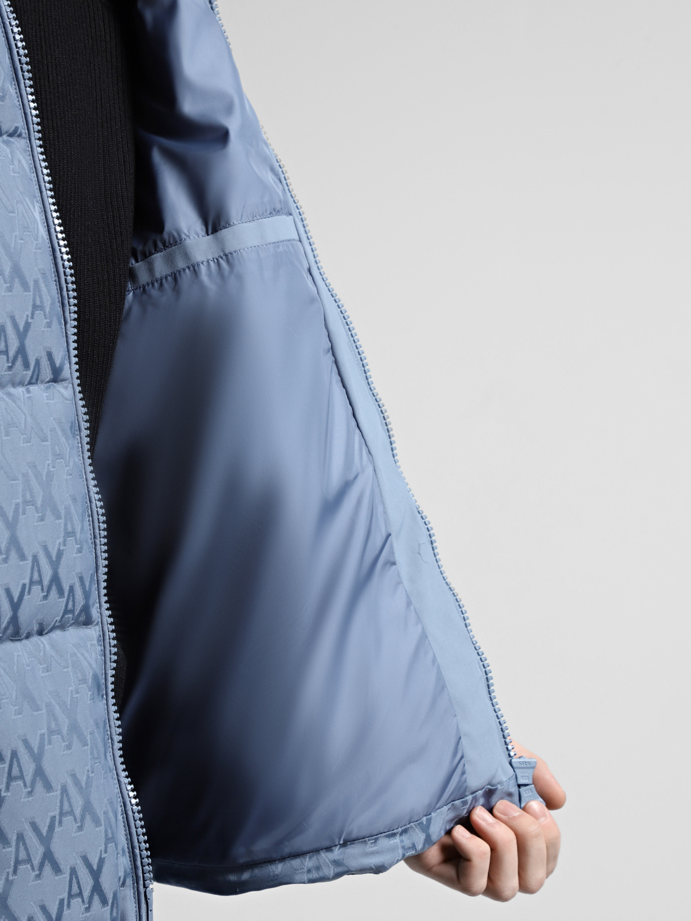 Пуховик Armani Exchange модель 6DZBL2-ZN5GZ-15DU Фото