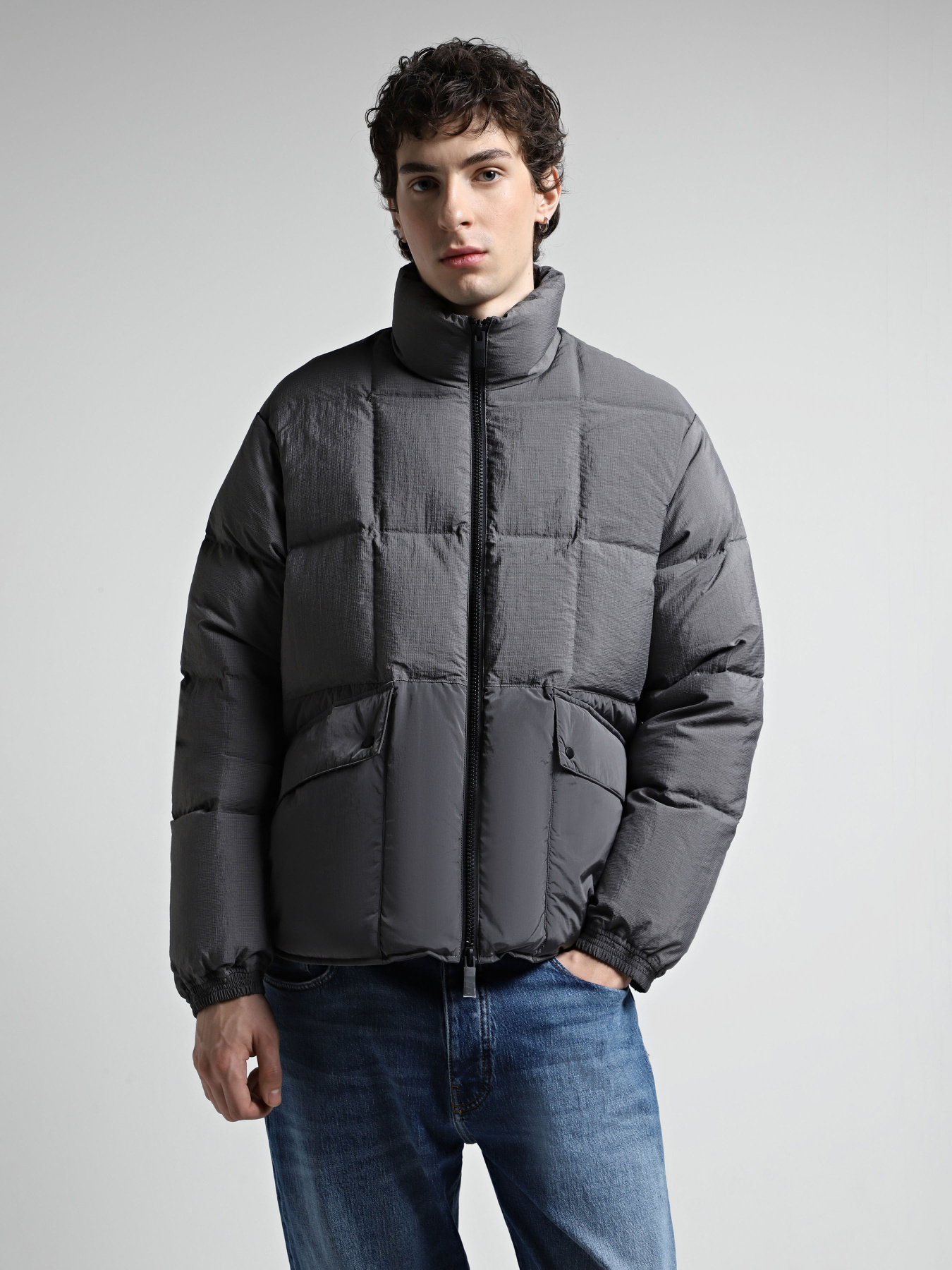 Пуховик Armani Exchange модель 6DZBL5-ZN5JZ-19AA Фото