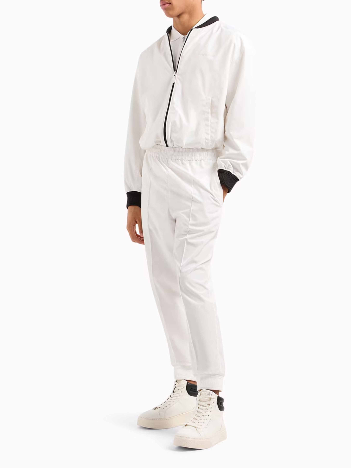 Футболки и поло Armani Exchange модель 6DZFLC-ZJM5Z-1116 Фото