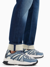 Зауженные джинсы Armani Exchange модель 6DZJ13-Z1TTZ-25EX Фото