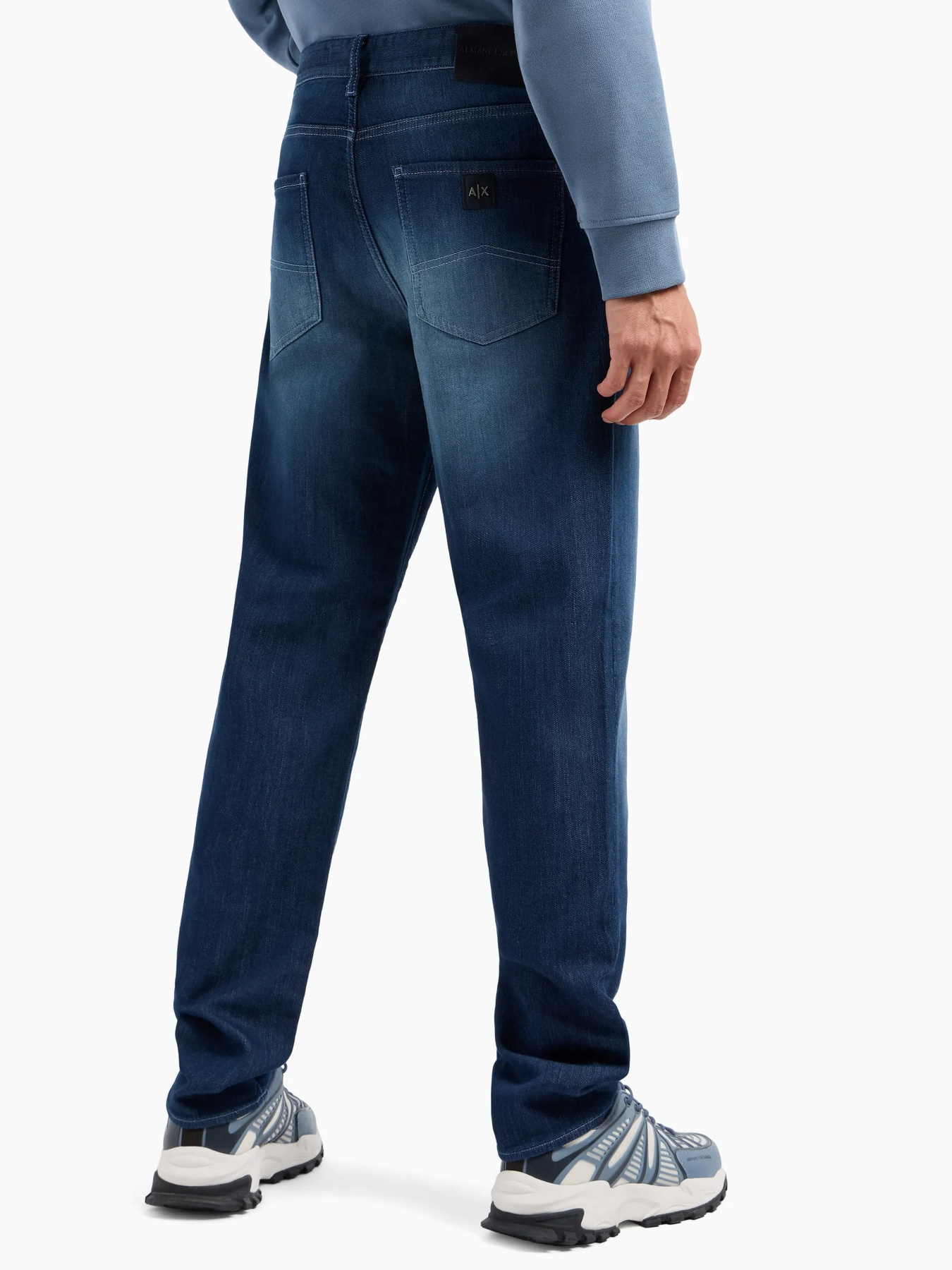 Завужені джинси Armani Exchange модель 6DZJ13-Z1TTZ-25EX Фото