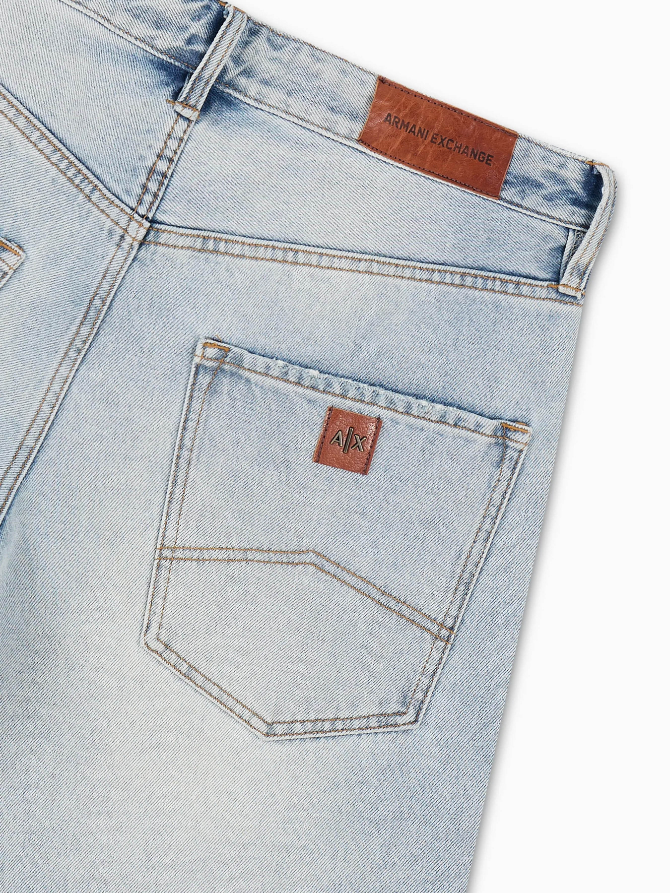 Широкі джинси Armani Exchange модель 6DZJ83-Z1ZSZ-25EU Фото