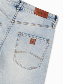 Широкі джинси Armani Exchange модель 6DZJ83-Z1ZSZ-25EU Фото