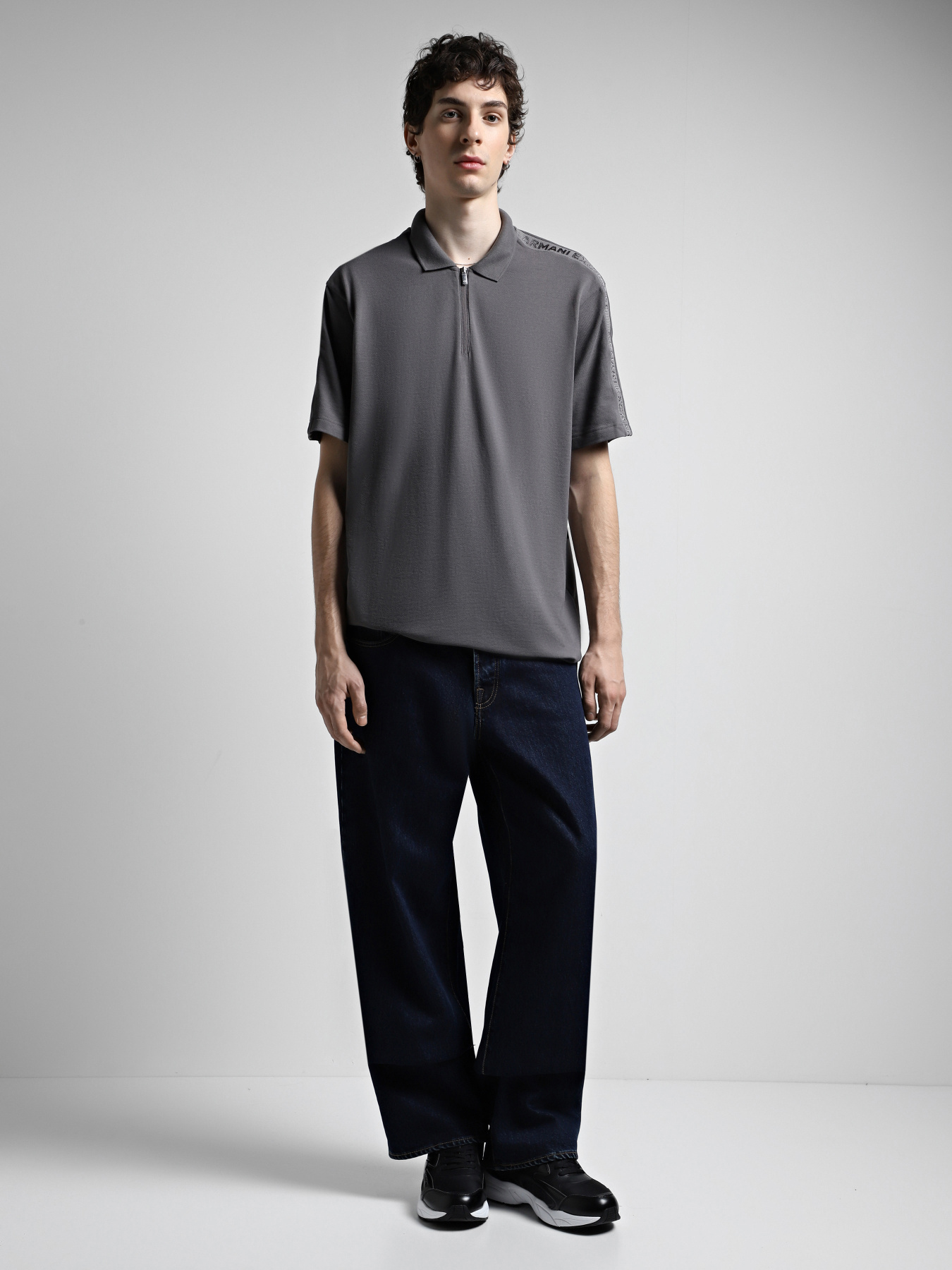 Широкі джинси Armani Exchange модель 6DZJ83-Z1ZSZ-25EX Фото