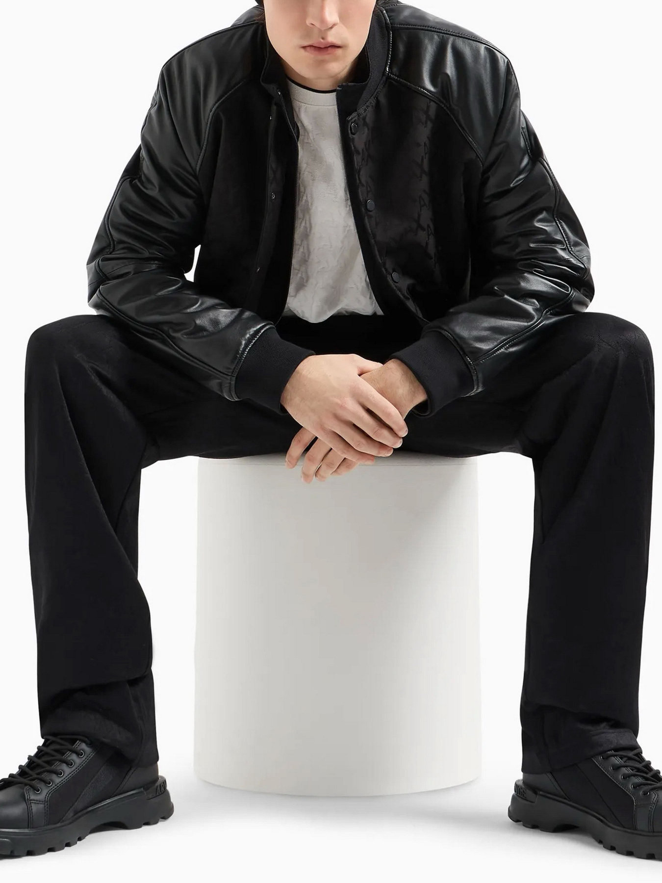 Штаны спортивные Armani Exchange модель 6DZPLA-ZJNMZ-1200 Фото