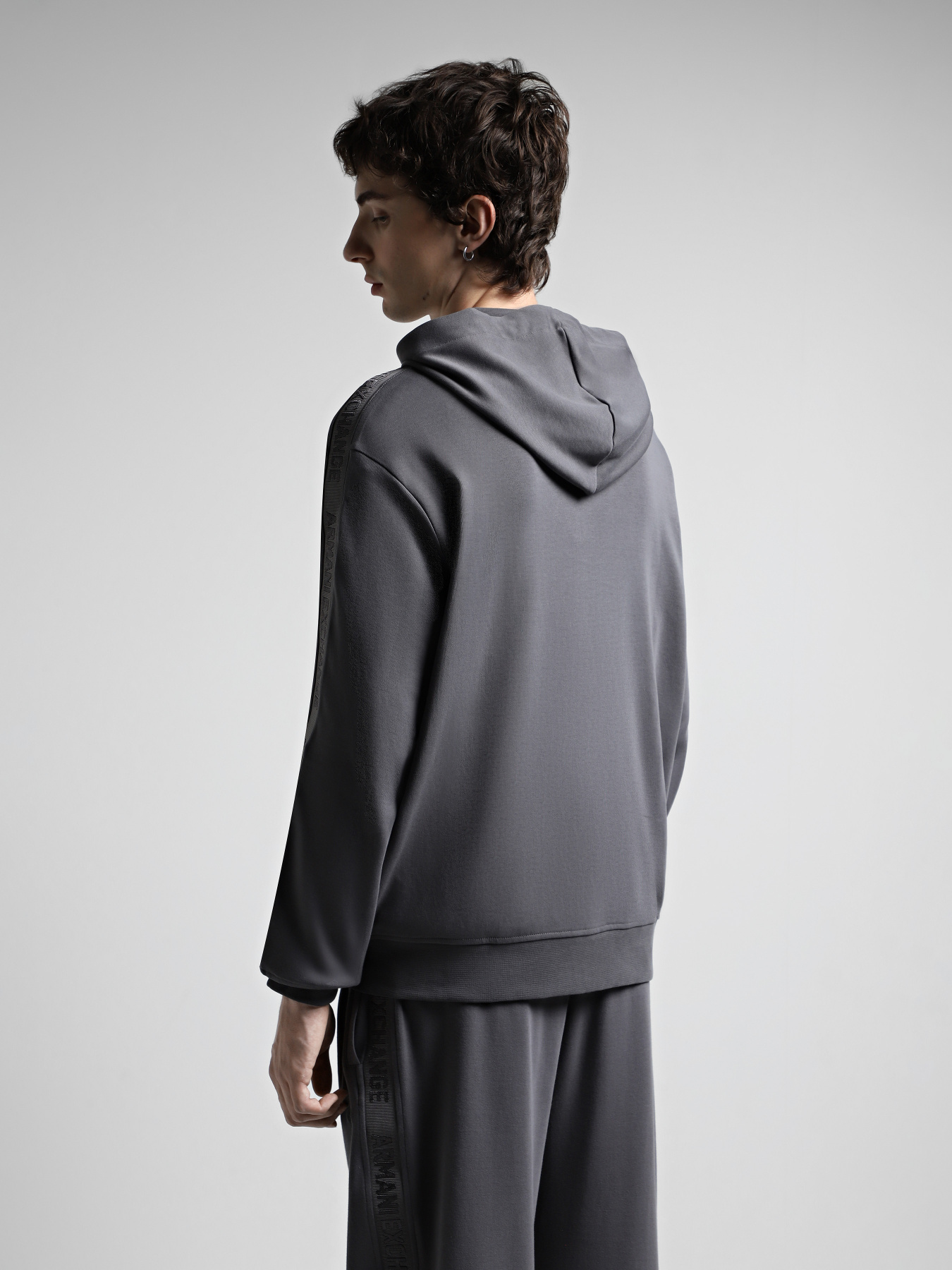 Кофта Armani Exchange модель 6DZMLC-ZJNNZ-19AA Фото