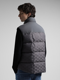 Утеплений жилет Armani Exchange модель 6DZQL1-ZN5GZ-19AA Фото