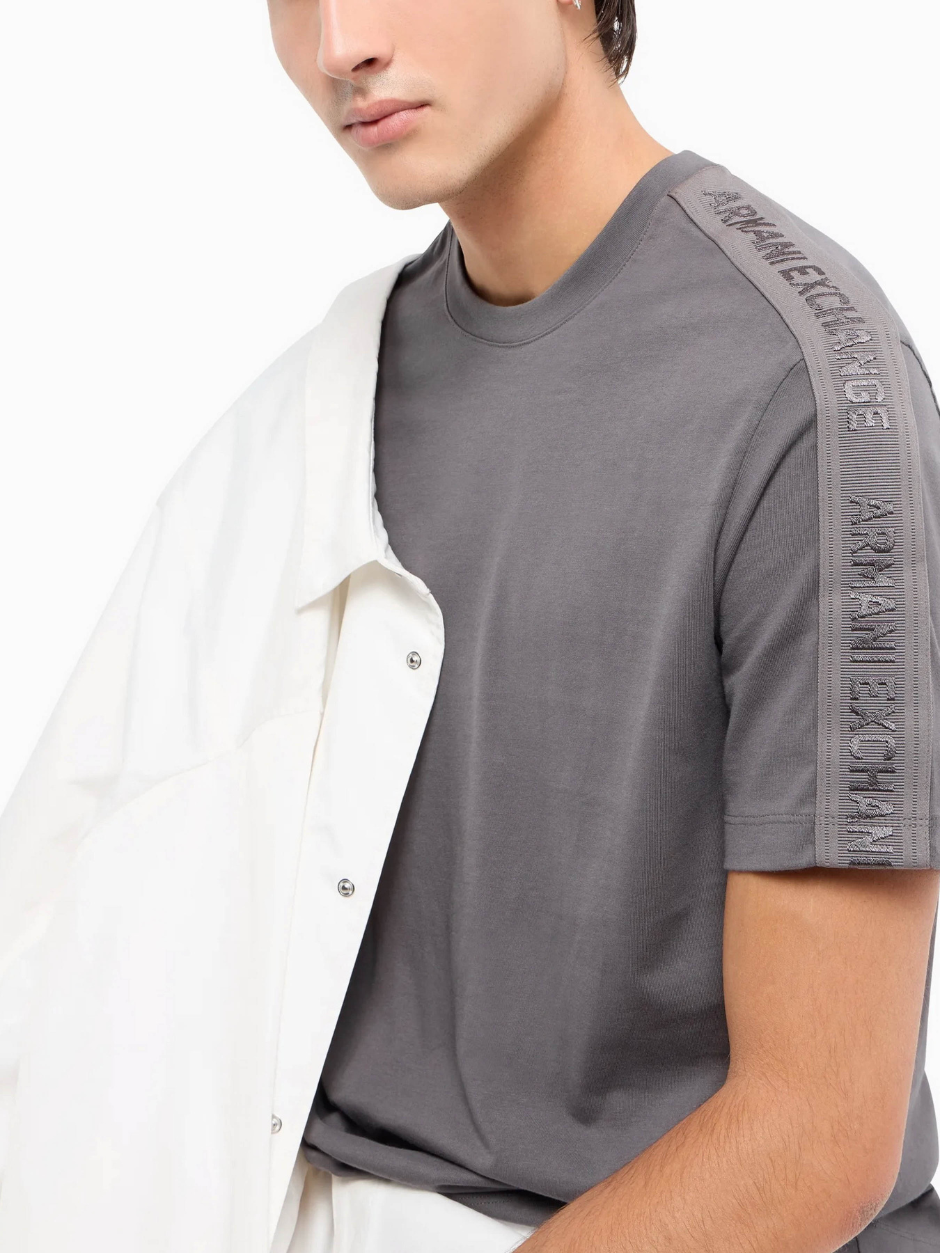 Футболка Armani Exchange модель 6DZTLA-ZJ9JZ-19AA Фото